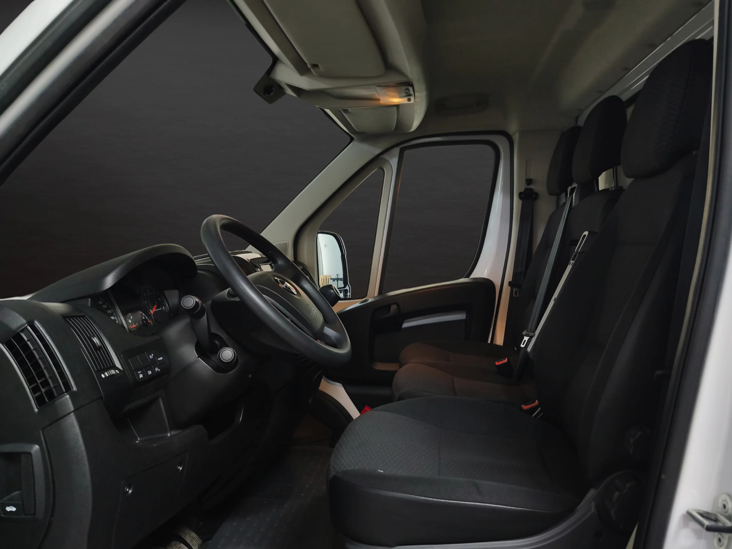 Opel Movano Carrozado con puerta lateral L4H3 140 CV - Foto 10