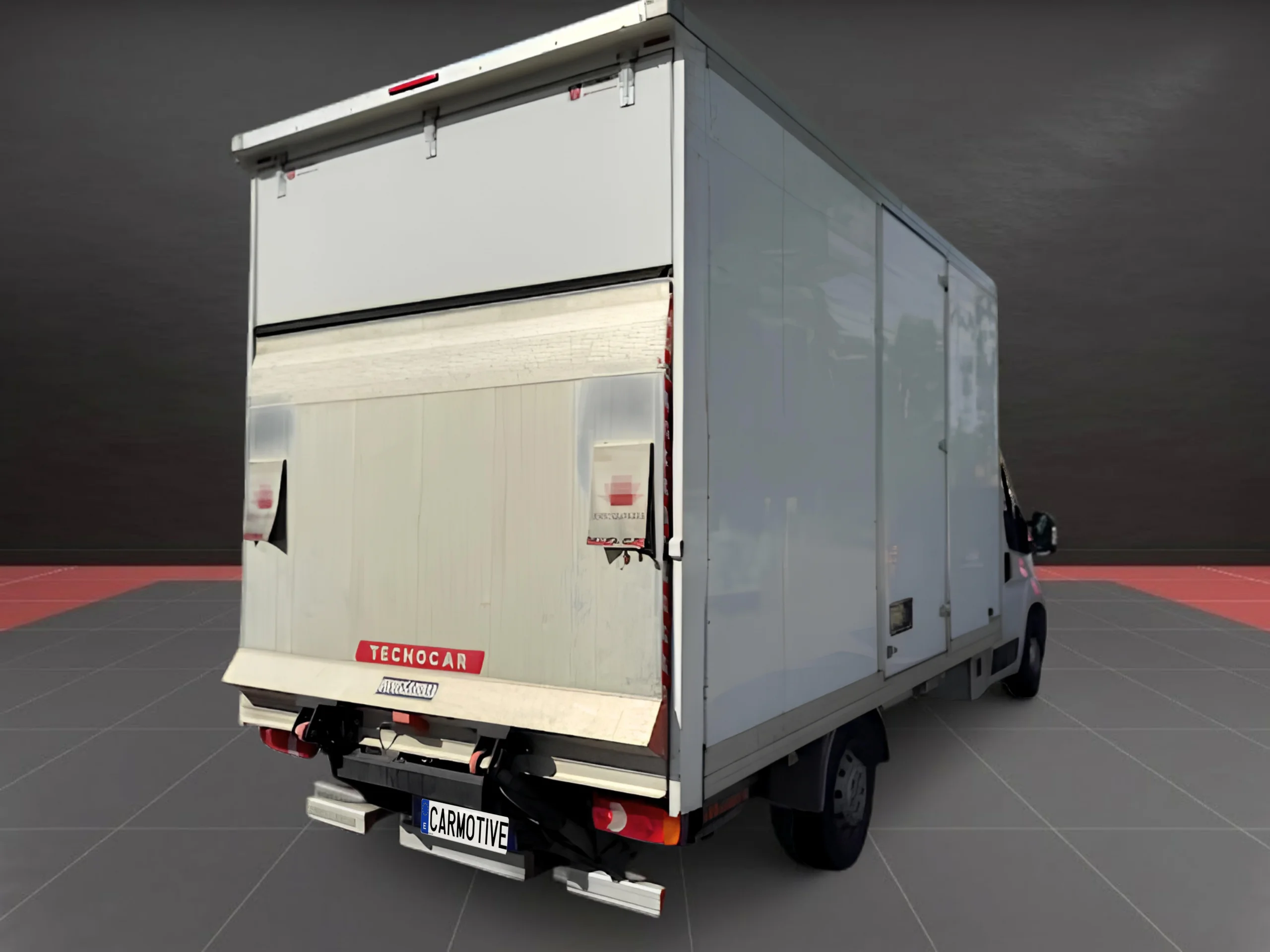 Opel Movano  L4 Carrozado con Trampilla Elevadora y Puerta Lateral (2024) – El Camión 3500kg Seminuevo para Grandes Cargas  - Foto 6