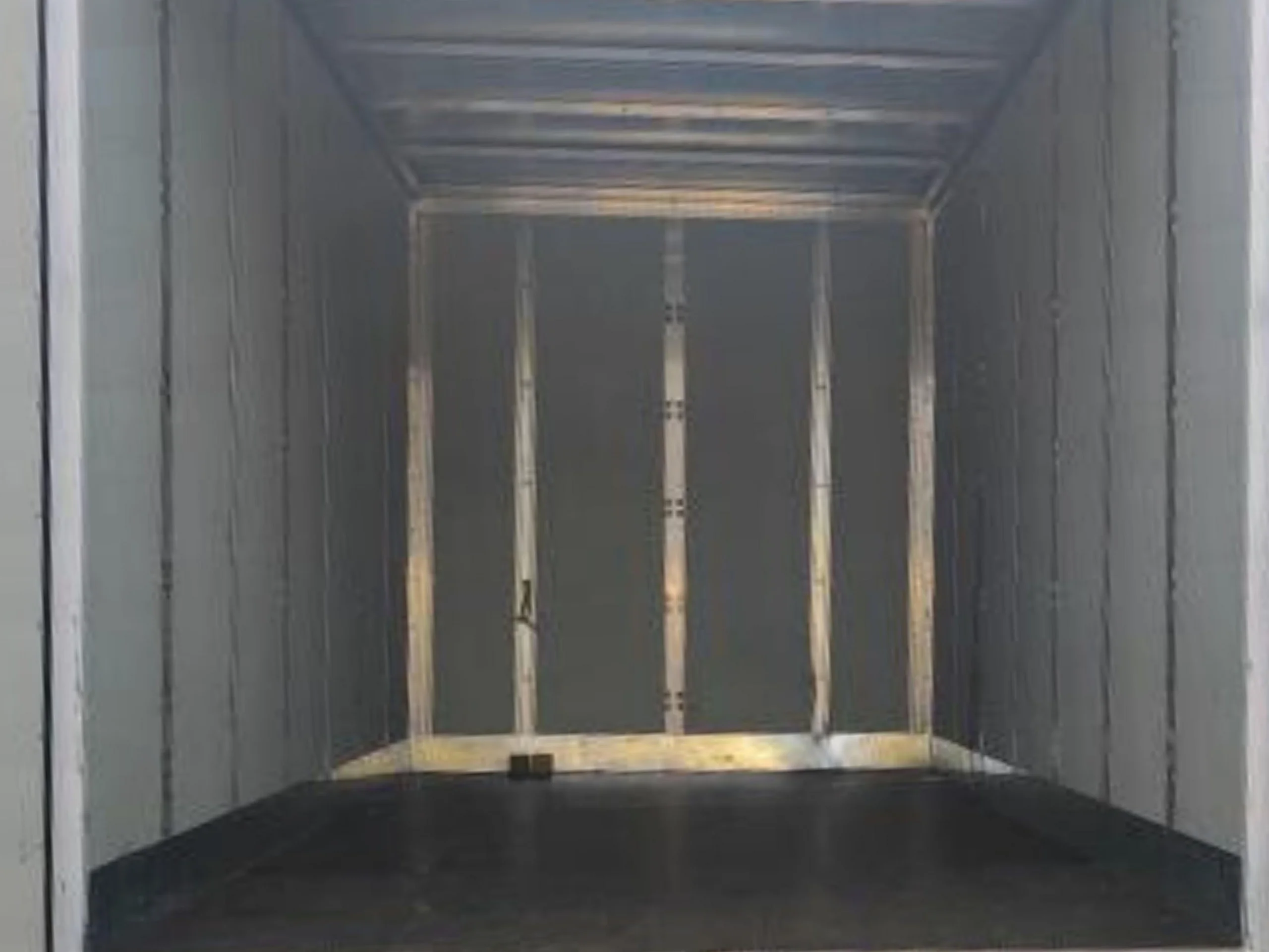 Opel Movano  L4 Carrozado con Trampilla Elevadora y Puerta Lateral (2024) – El Camión 3500kg Seminuevo para Grandes Cargas  - Foto 8