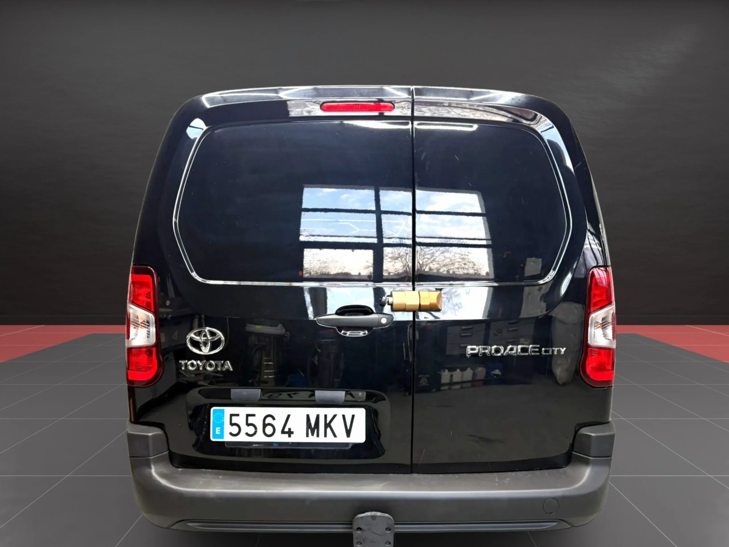 Toyota Proace City Van 1.5D 75kW (100CV) GX Plus 650kg L1  - Foto 6