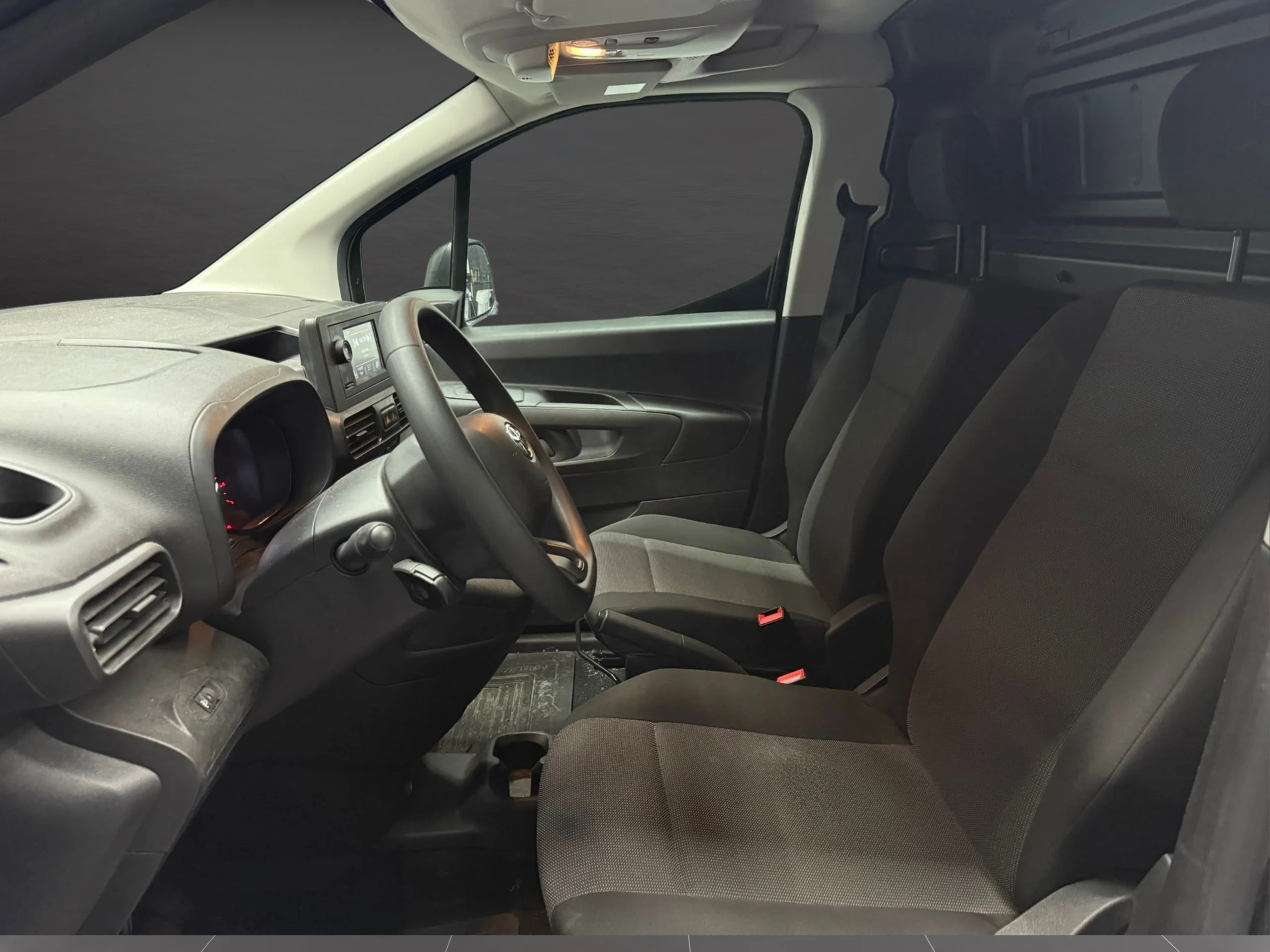 Toyota Proace City Van 1.5D 75kW (100CV) GX Plus 650kg L1  - Foto 12