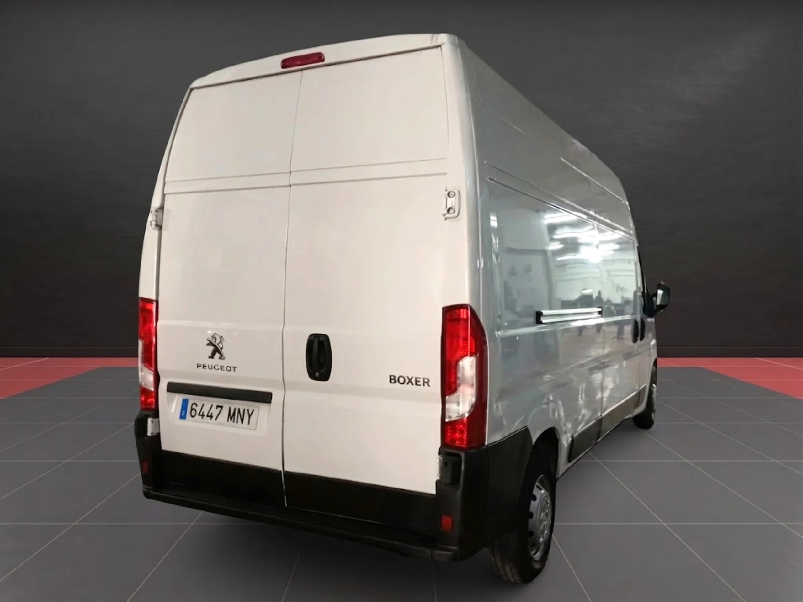 Peugeot Boxer L3H3 435 140CV (2024) | Desde 388€/mes  - Foto 5
