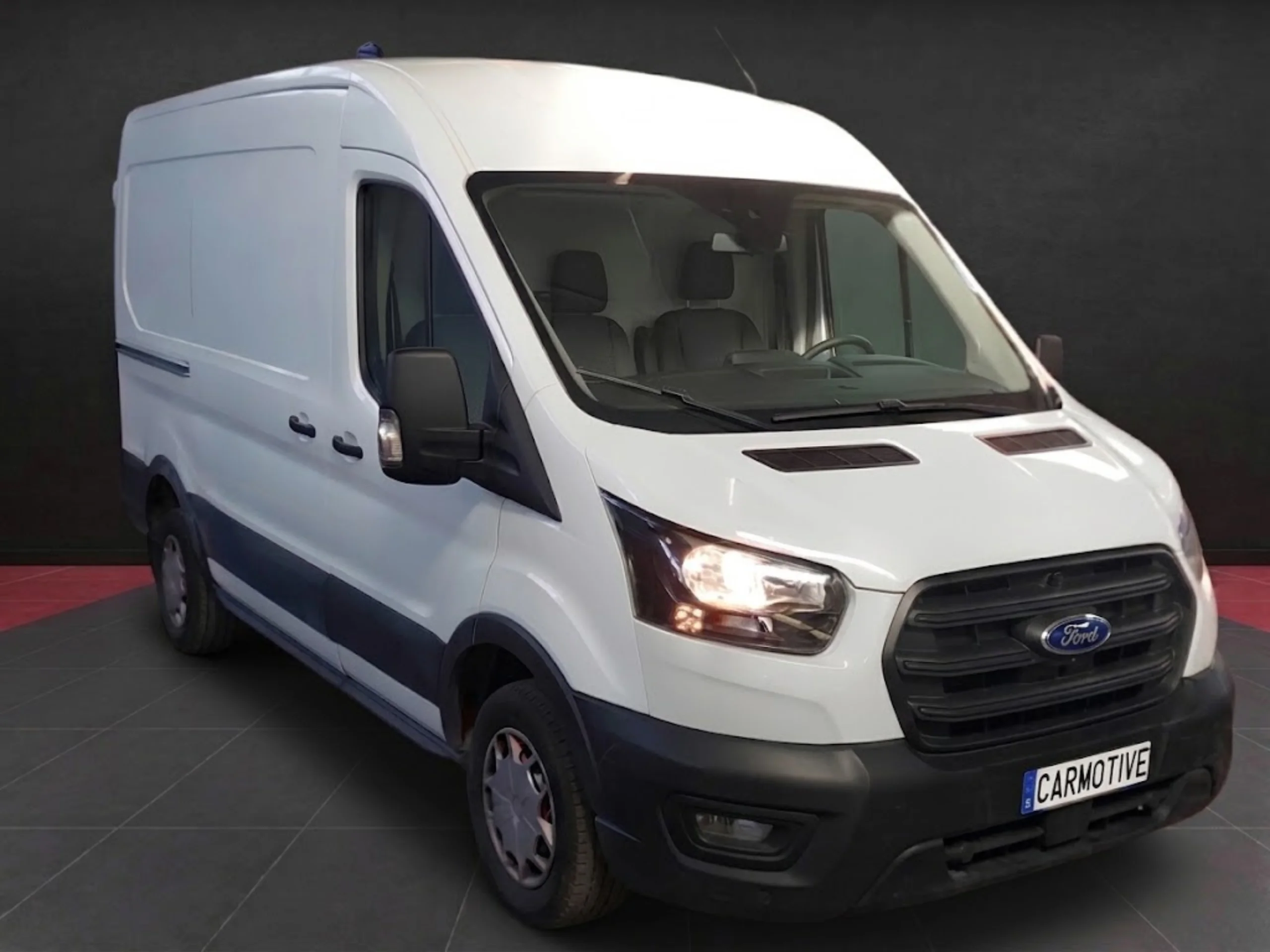 Ford Transit L2H2 Trend 130CV (2024) | Desde 387€/mes - Foto 3