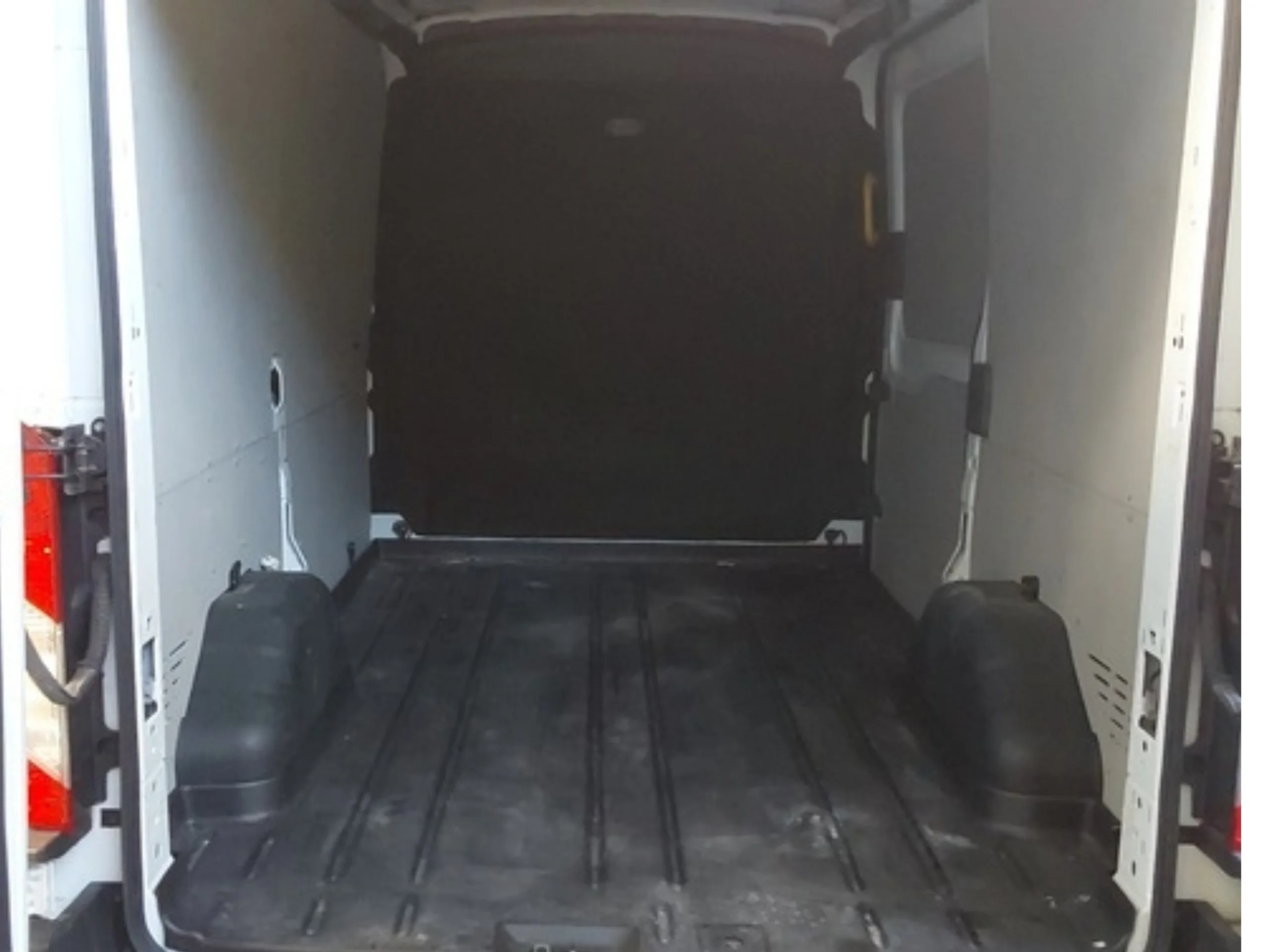 Ford Transit L2H2 Trend 130CV (2024) | Desde 387€/mes - Foto 7