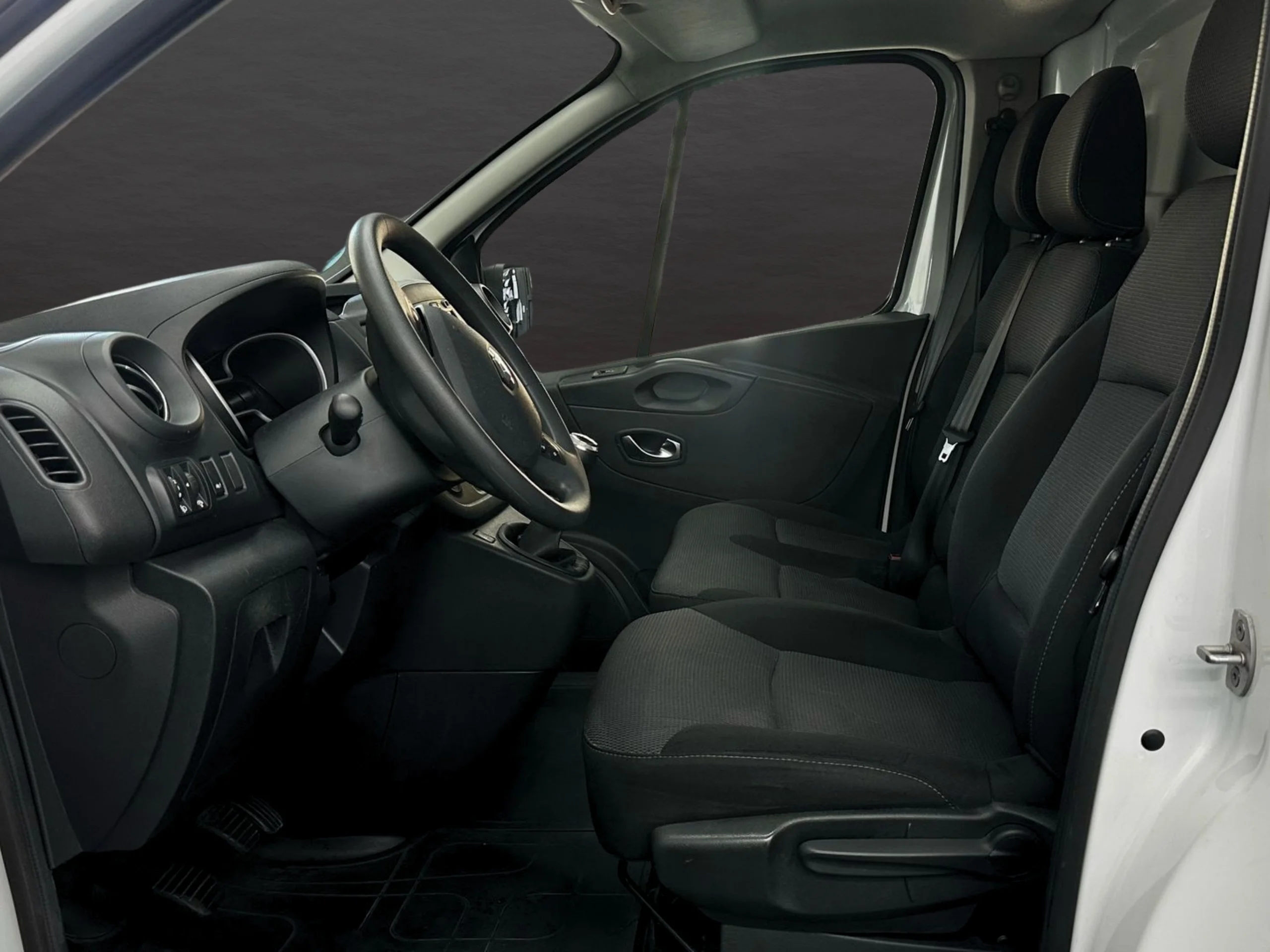 Renault Trafic L1H1Confot 1.6 dci 120CV - Foto 9