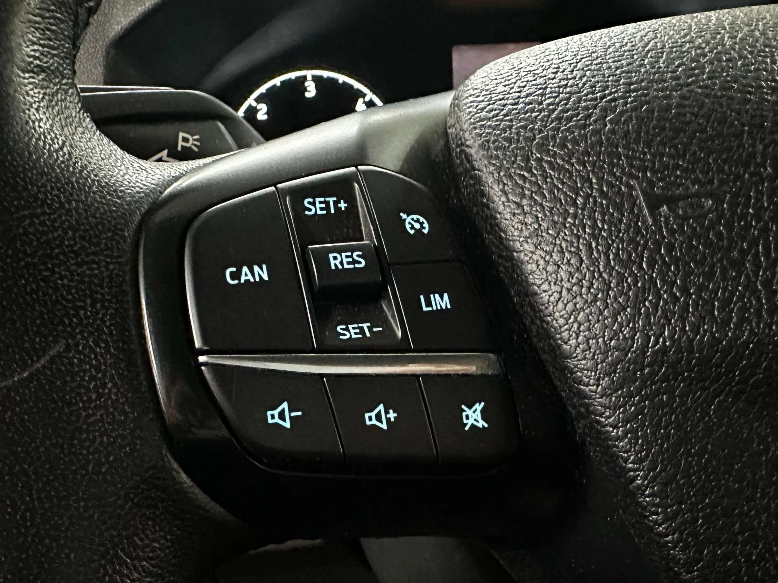 Ford Transit Custom L1H1 131 CV 2.0 Hybrid  - Foto 11