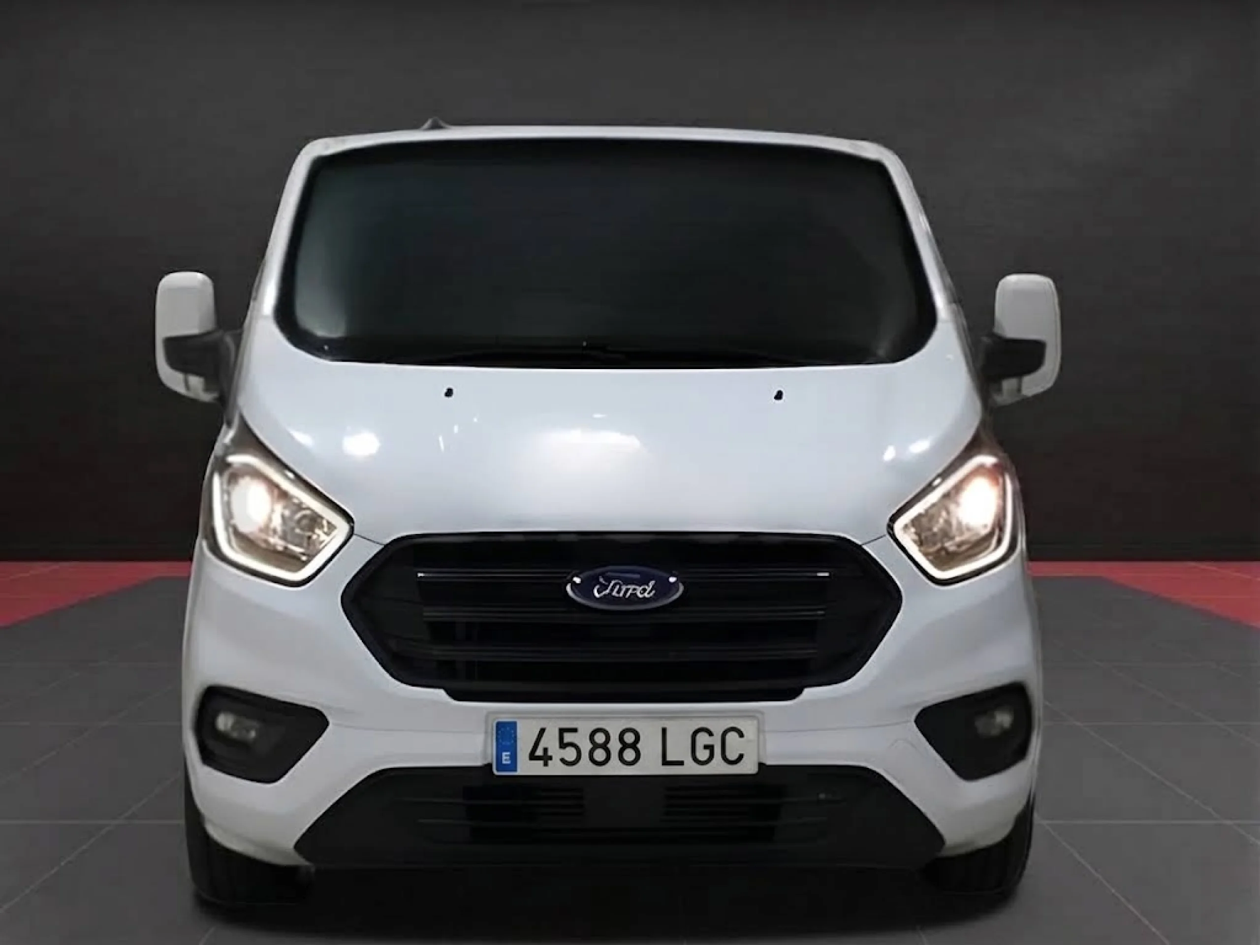 Ford Transit Custom L1H1 Automática | Etiqueta CERO | Gasolina PHEV Autonomía extendida  - Foto 3