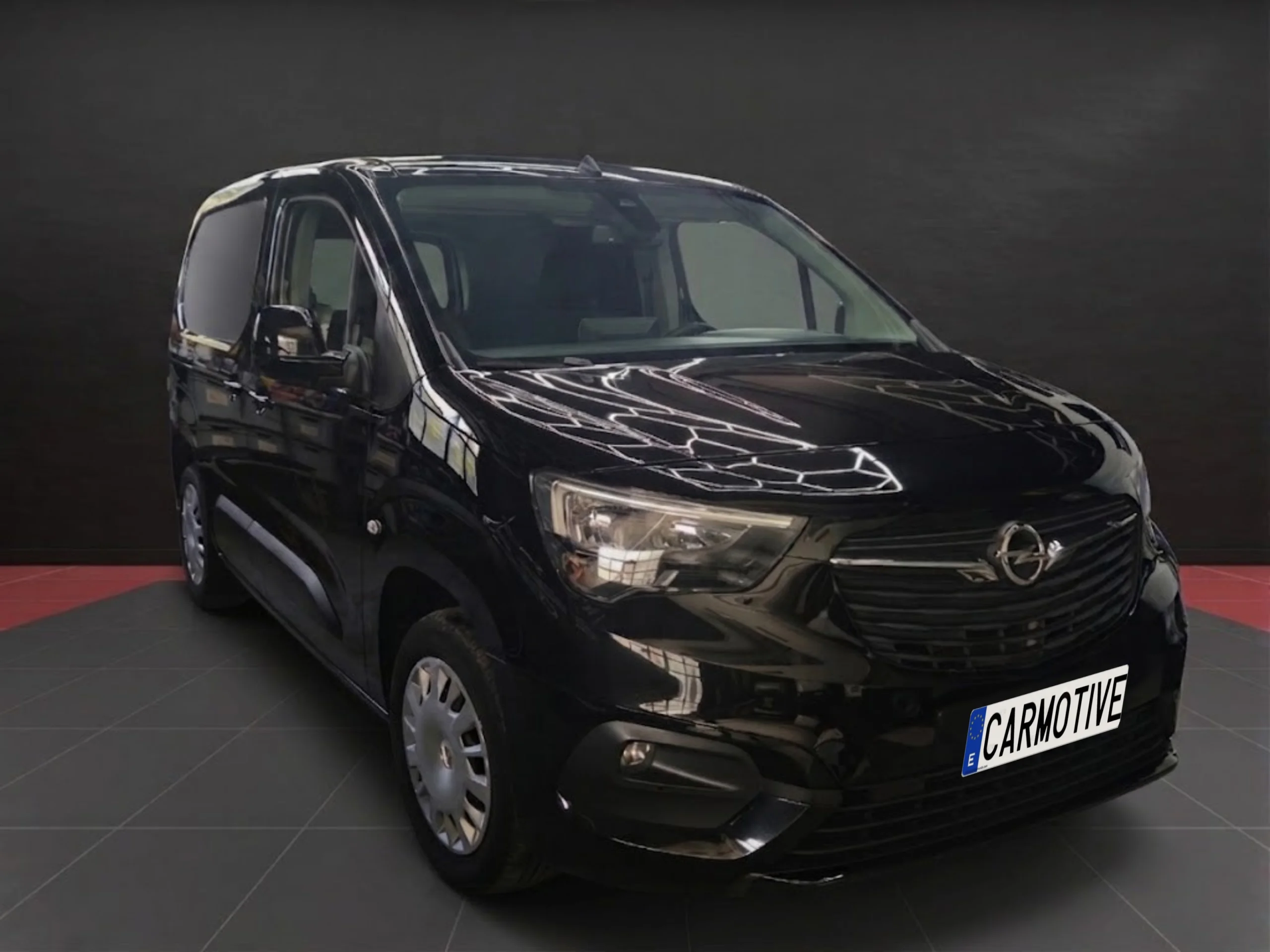 Opel Combo Life Combi Elegance 130CV Automática (2023) – 5 Plazas Doble Puerta Lateral - Foto 4