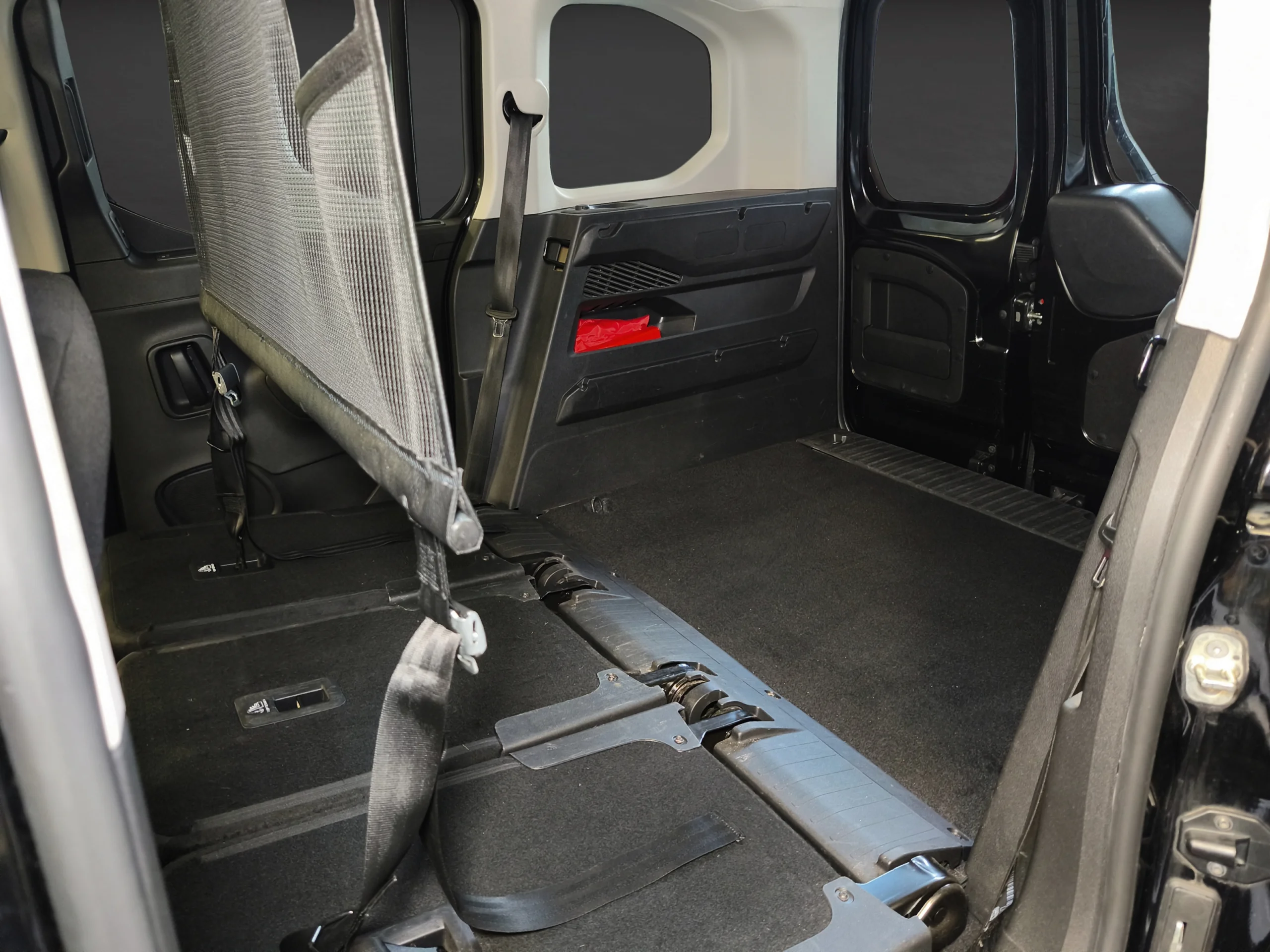 Opel Combo Life Combi Elegance 130CV Automática (2023) – 5 Plazas Doble Puerta Lateral - Foto 18