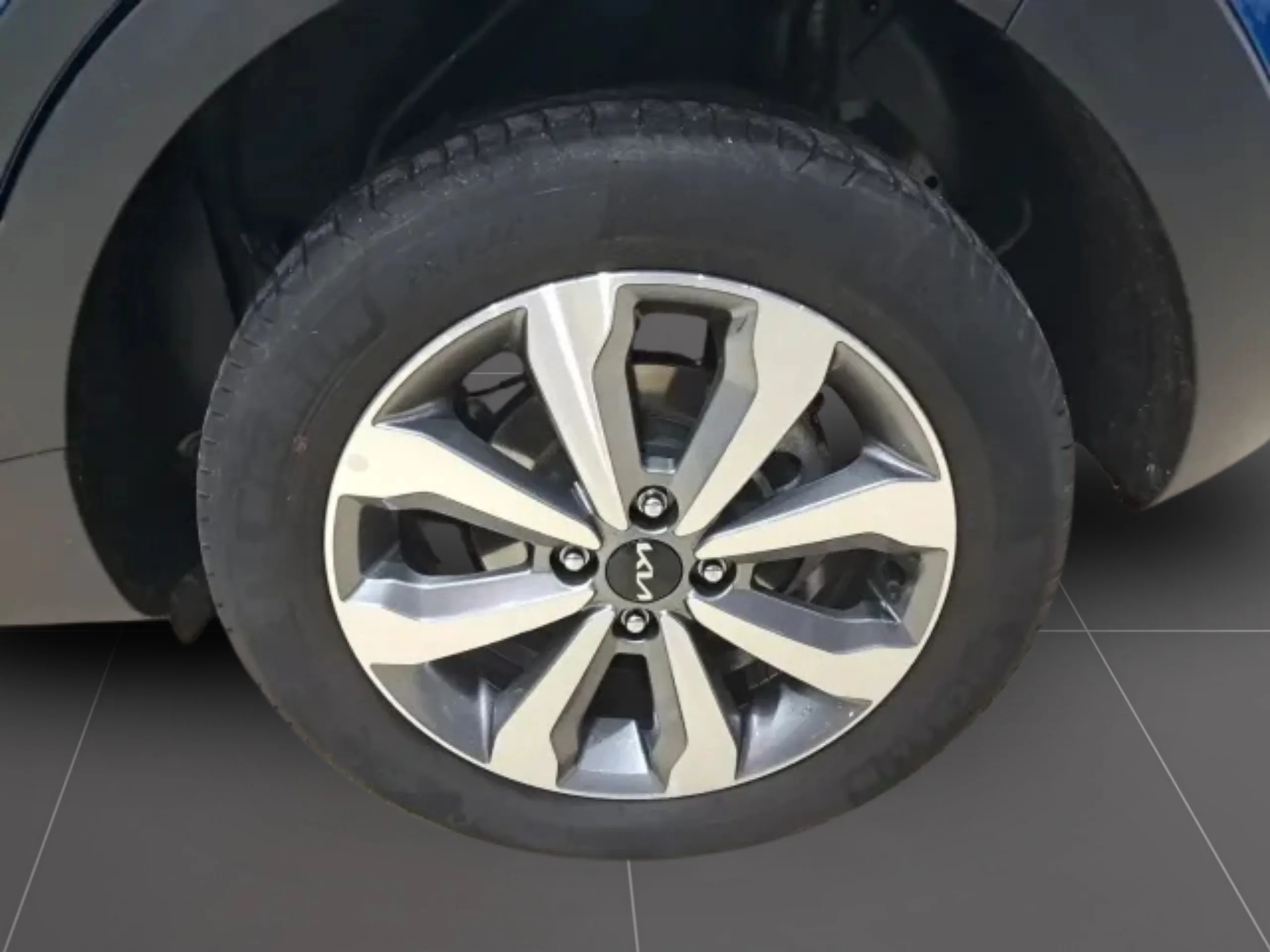 Kia Stonic 1.0 T-GDi MHEV Drive (2024) | Etiqueta ECO  - Foto 23