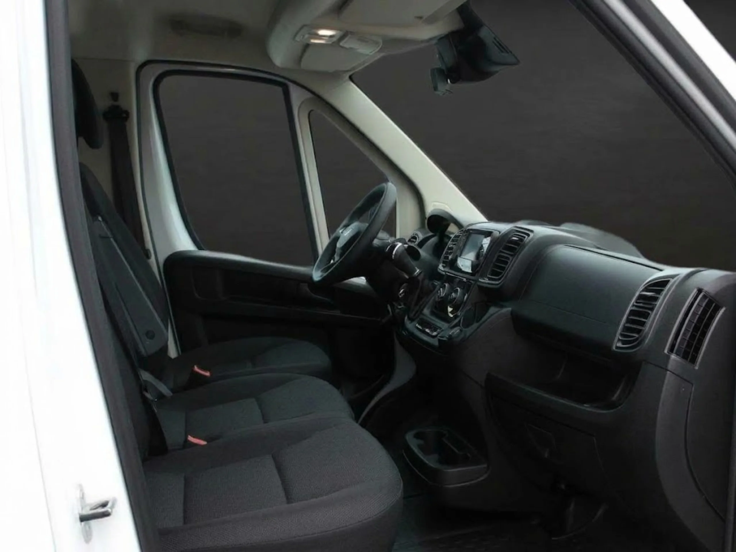 Toyota Proace Max Carrozado L4H3 Frigorífico -20ºC (2025) | Automático | 180CV | Reestreno Absoluto (Apenas 1800km) | Desde 687€/mes - Foto 10
