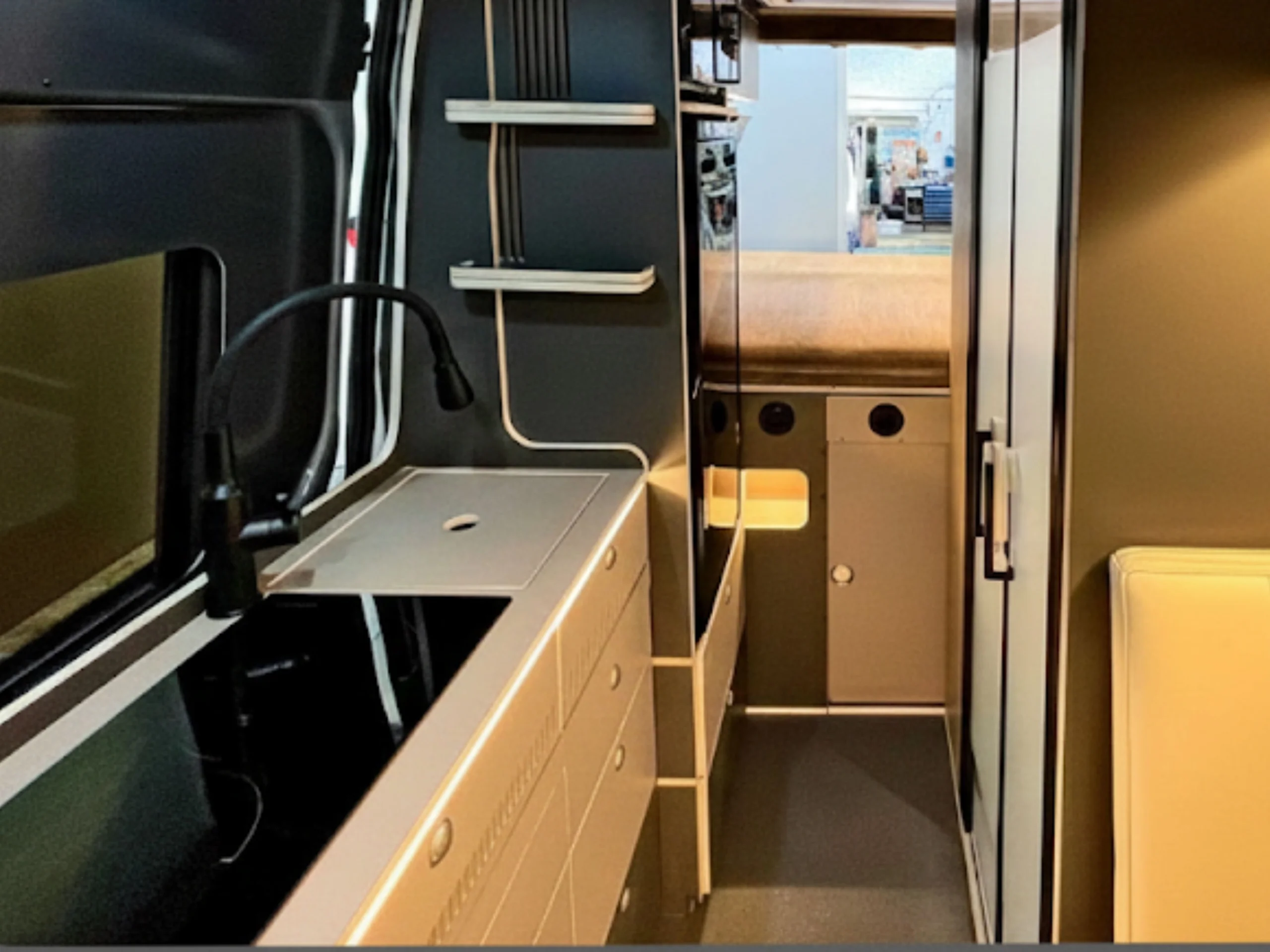 Mercedes-Benz Sprinter 906 CAMPER 4X4 - Foto 6