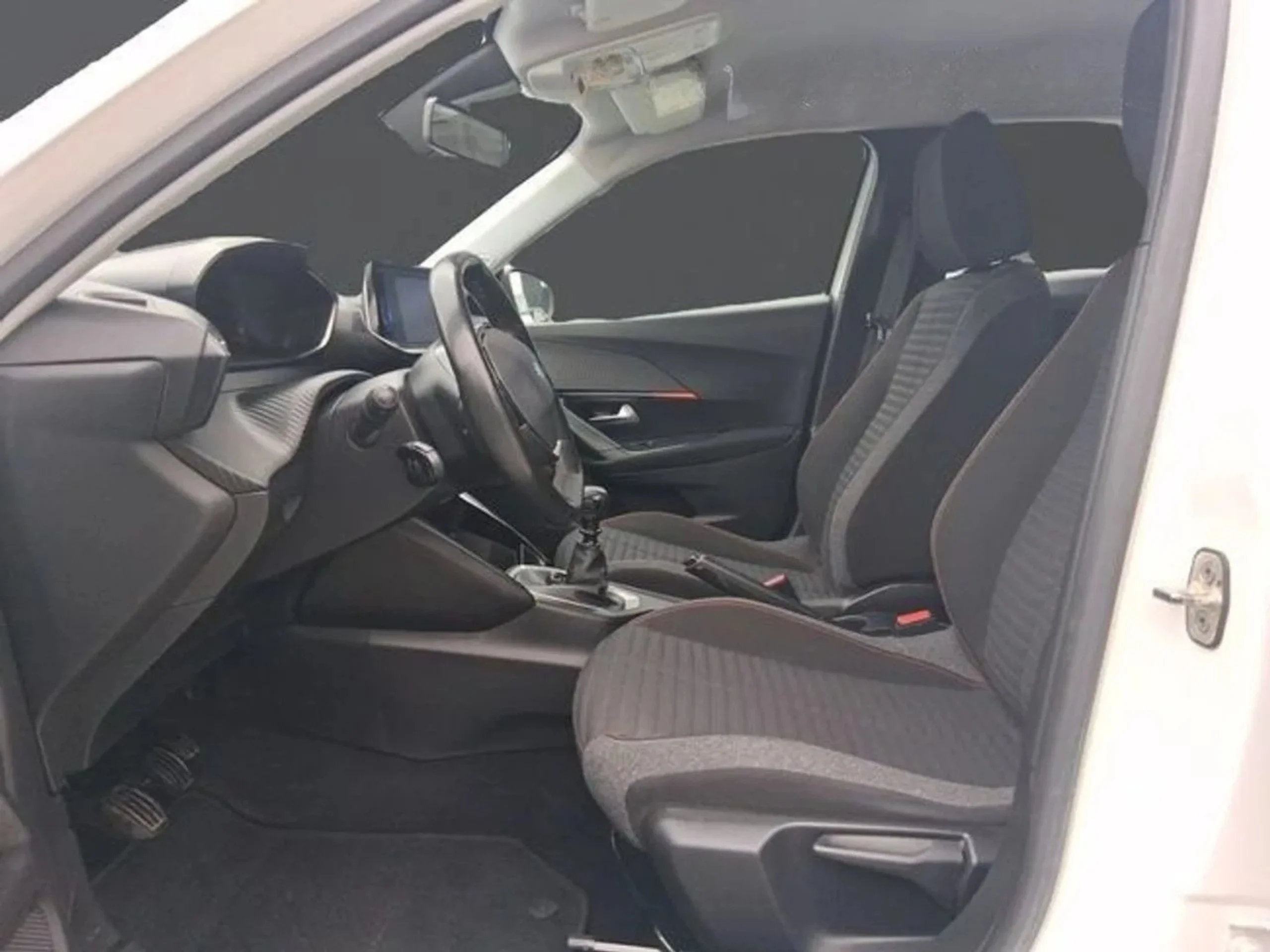Peugeot 2008 SUV Active BlueHDI | 110CV | Desde 232€/mes - Foto 8