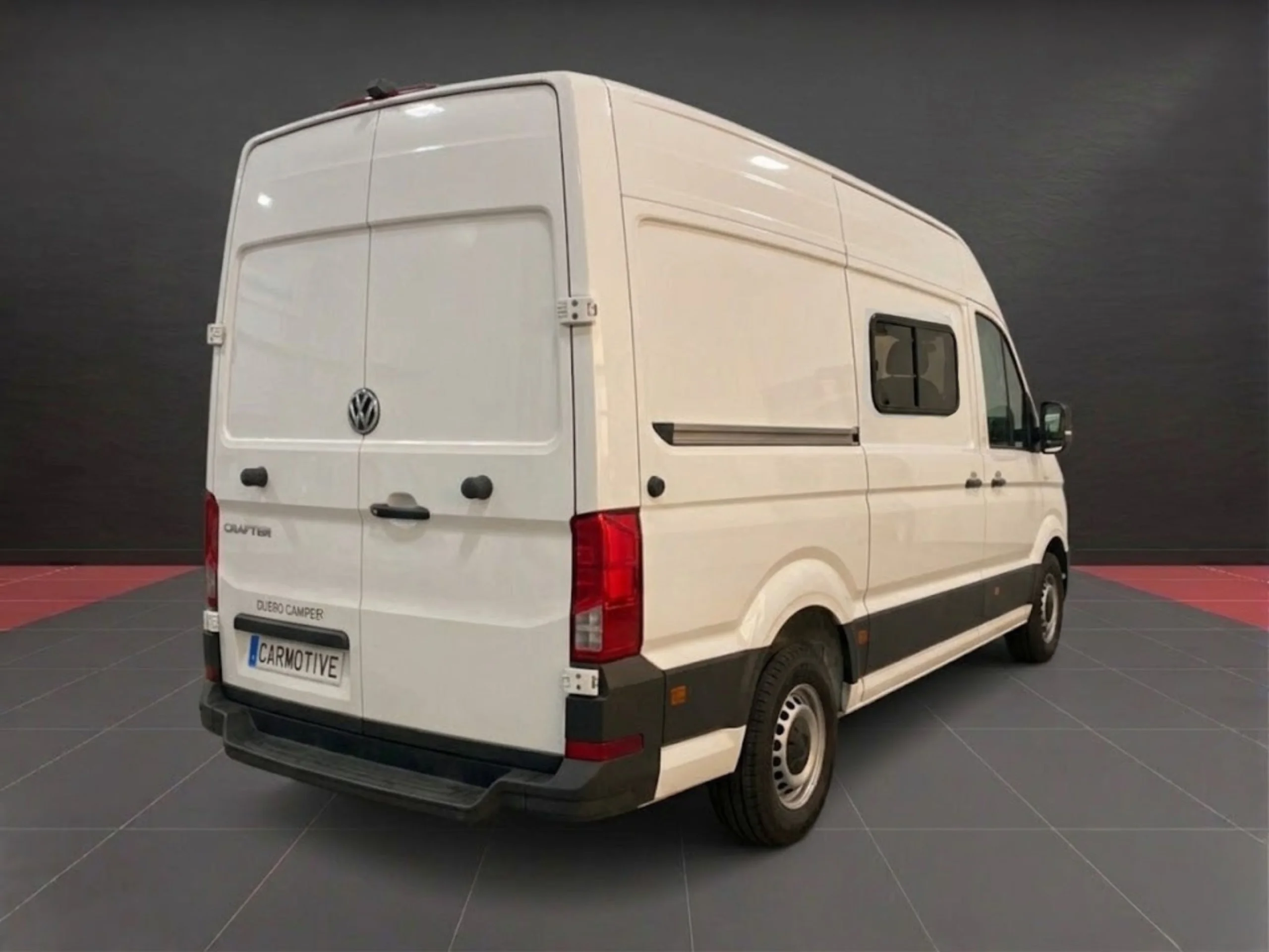 Volkswagen Crafter L3H3 140CV (2023) | 4 Plazas | Con Baño Interior | Paneles Solares | Adicional Adaptada con Rampa PMR (Minusvalidos) - Foto 6