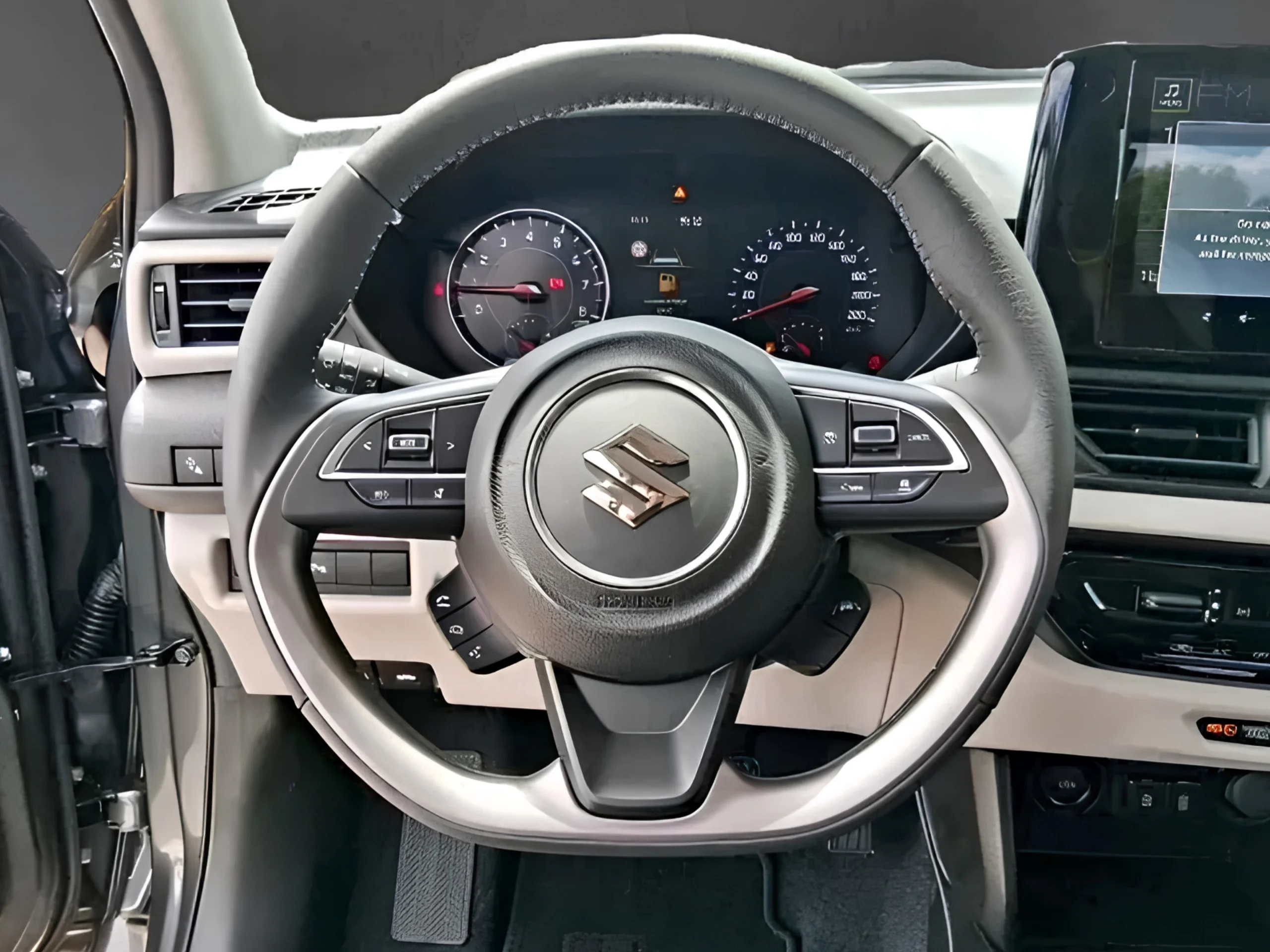 Suzuki Swift 1.2 MHEV S2 (2026) | Etiqueta ECO | 5.100km | Oportunidad de reestreno - Foto 12