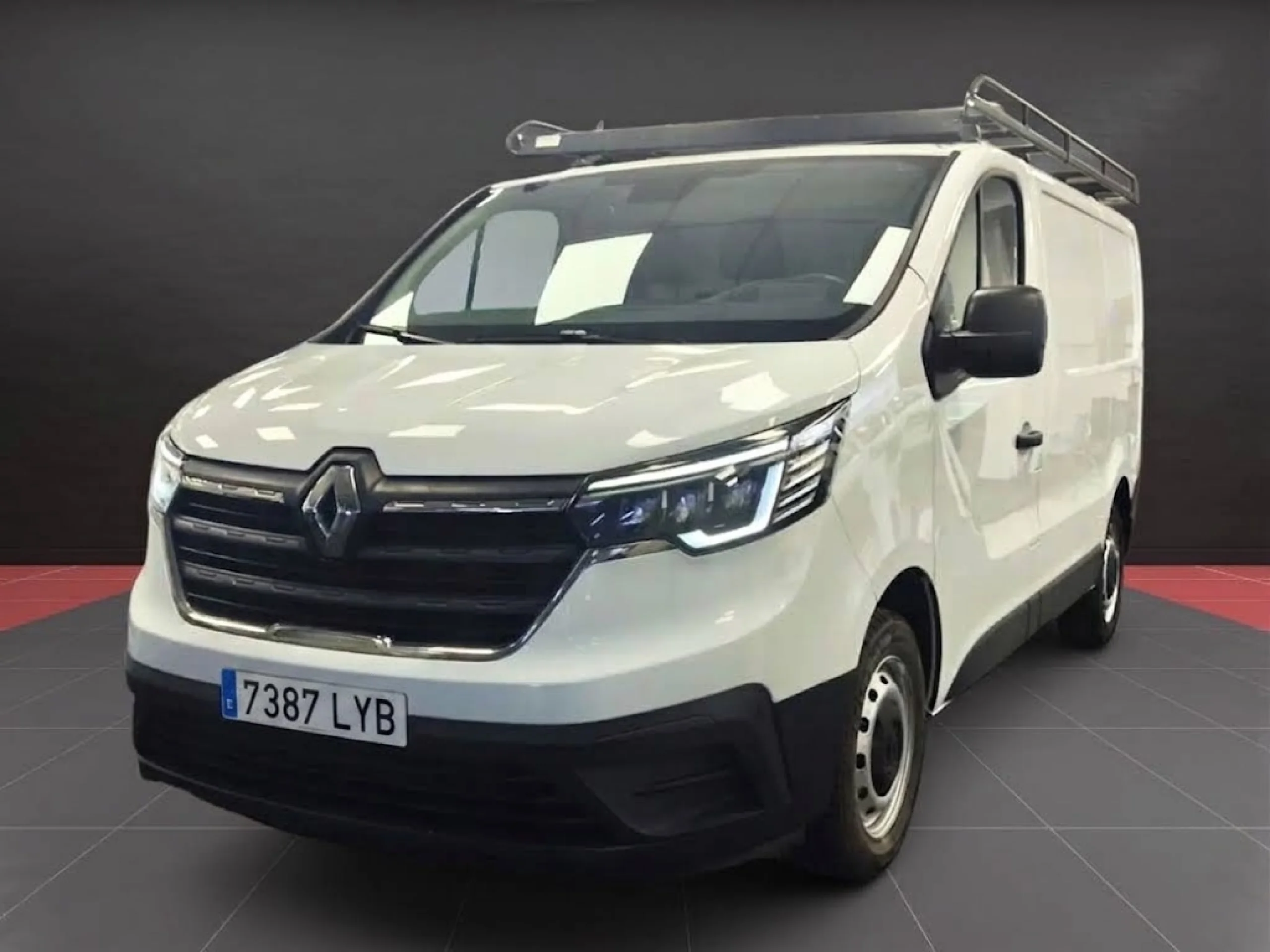 Renault Trafic L1H1 130CV con Baca | Desde 336€/mes  - Foto 1