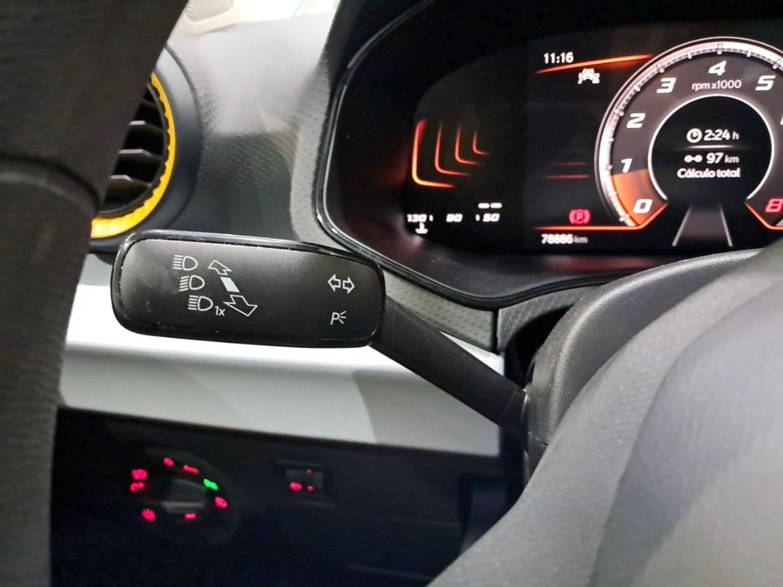 Seat Ibiza 1.0 MPI 59kW (80CV) Reference Plus - Foto 11