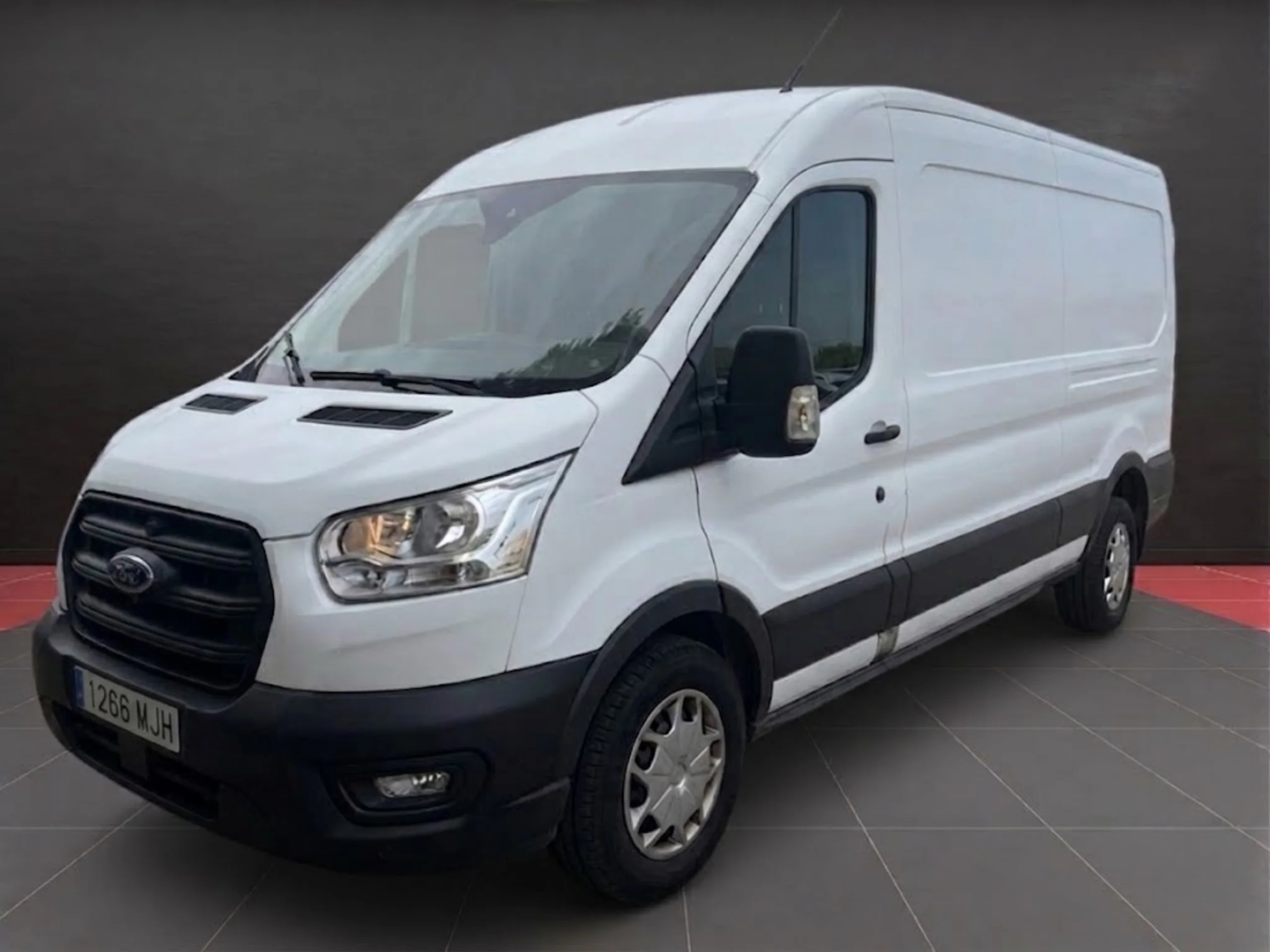 Ford Transit L3H2 MHEV (2023) | Etiqueta ECO | Desde 420€/mes - Foto 1