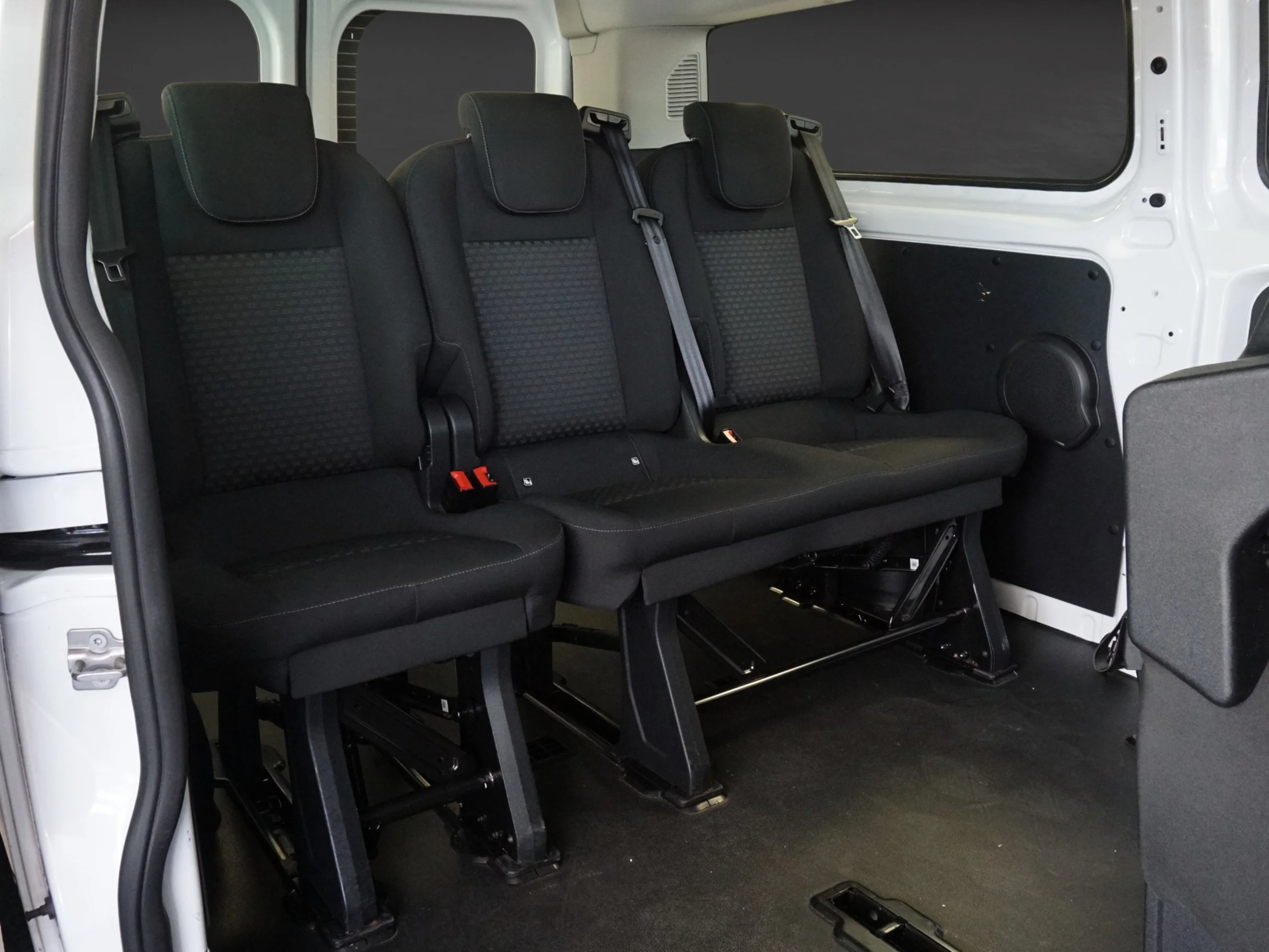 Ford Transit Custom Kombi L2H2 Trend 2.0 | 9 Plazas  | Desde 444€/mes - Foto 17