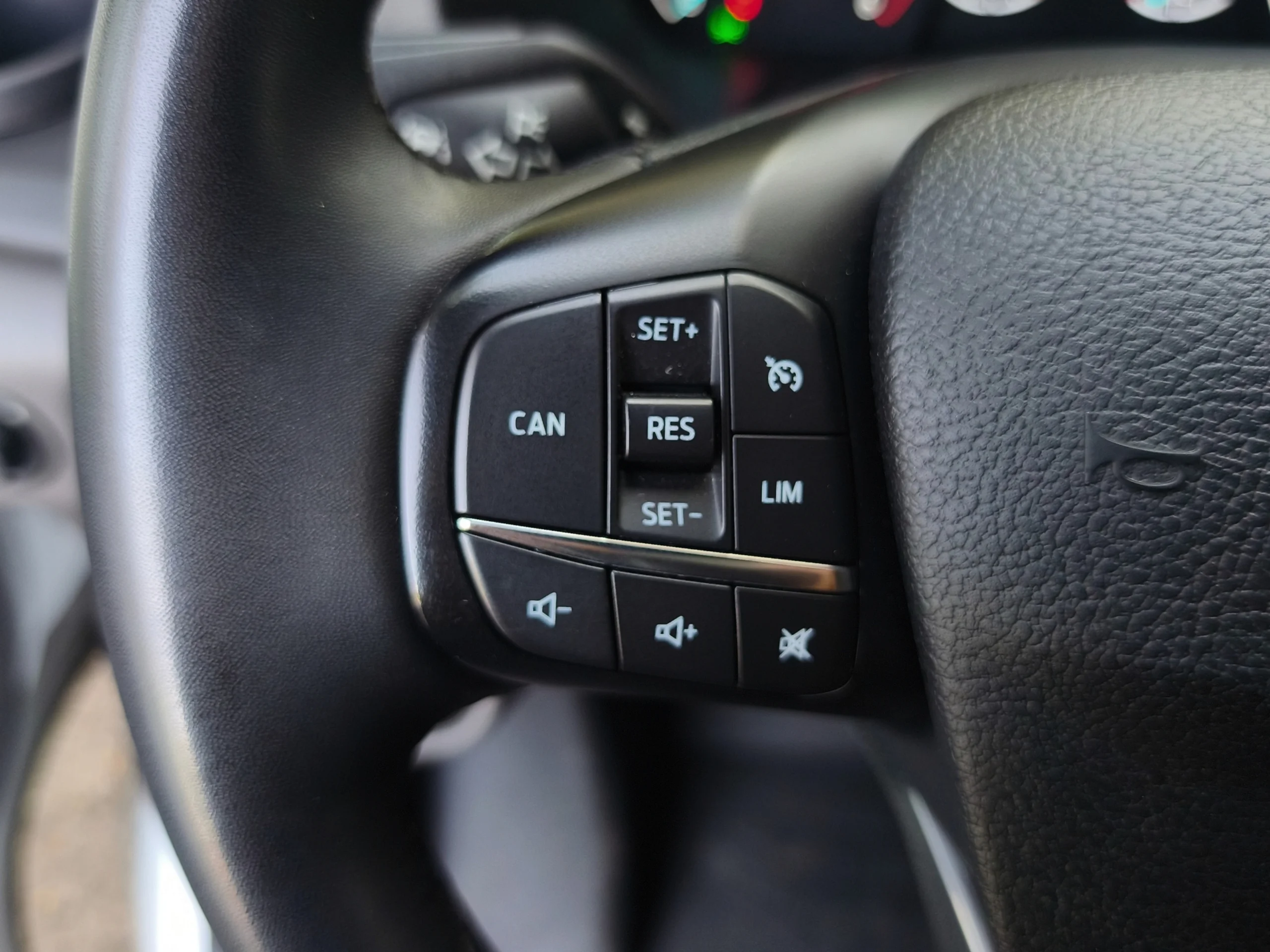 Ford Transit L4H3 Carrozado | Trend | Cerradura Blockshaft | Desde 477€/mes - Foto 10