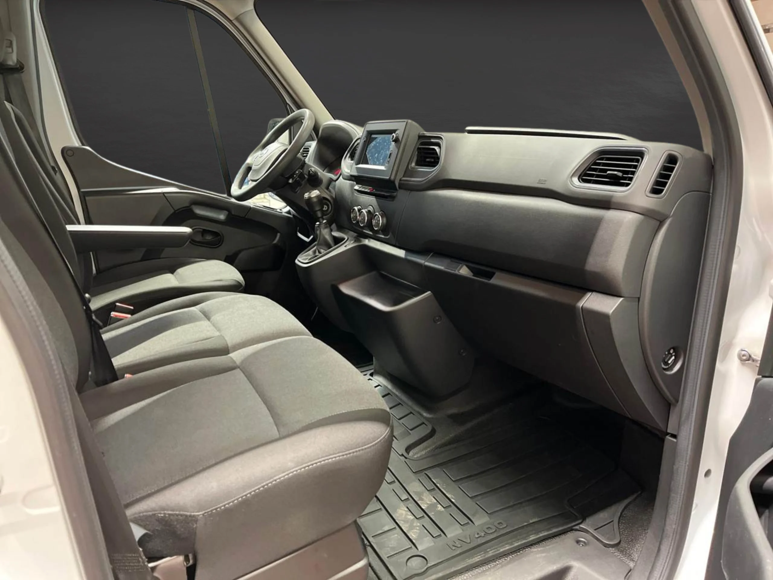 Nissan NV400 L2H2 35 135CV FWD Comfort Manual Diesel - Foto 8