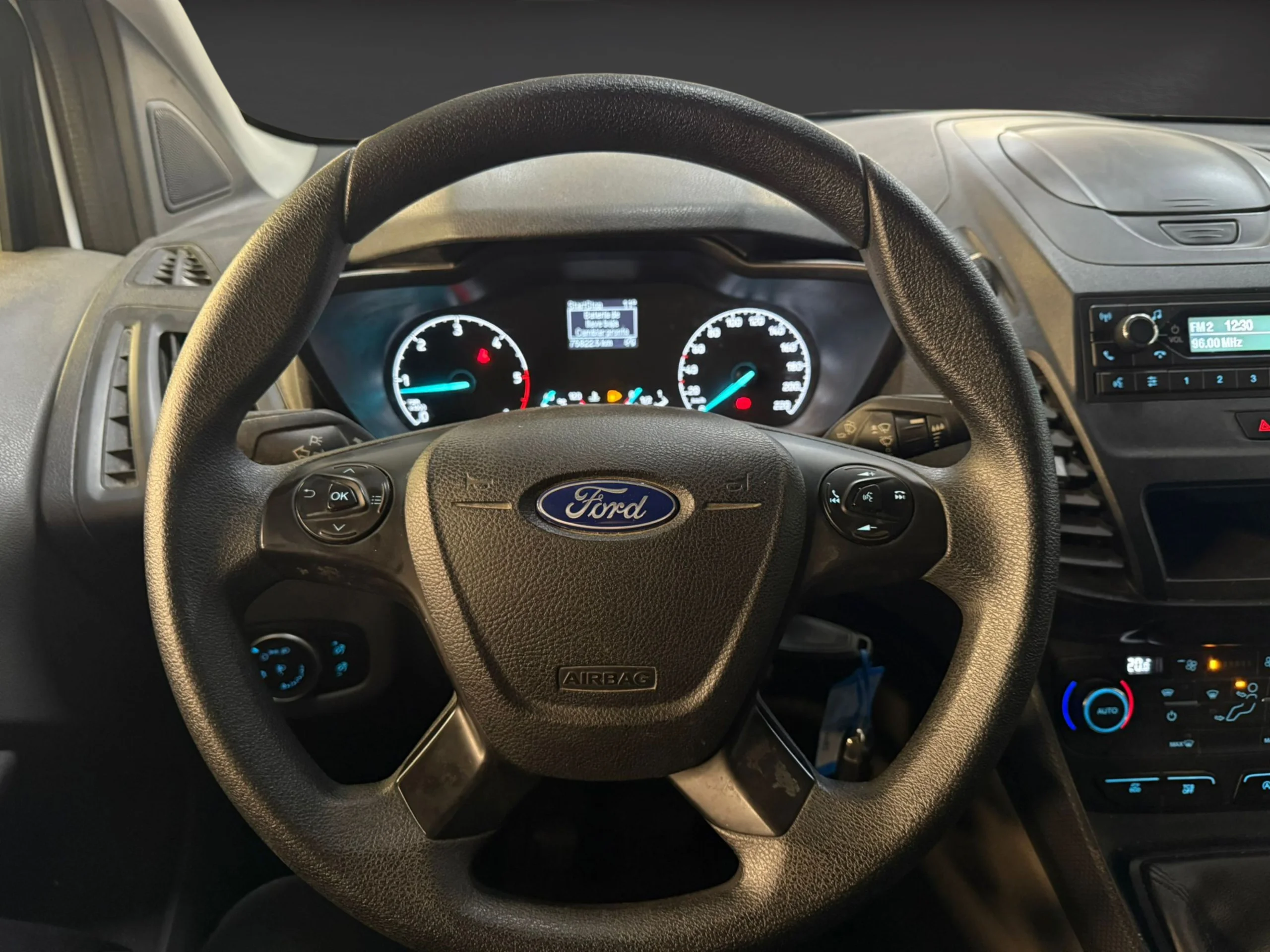 Ford Transit Connect Furgon 3 Plazas L2  - Foto 10