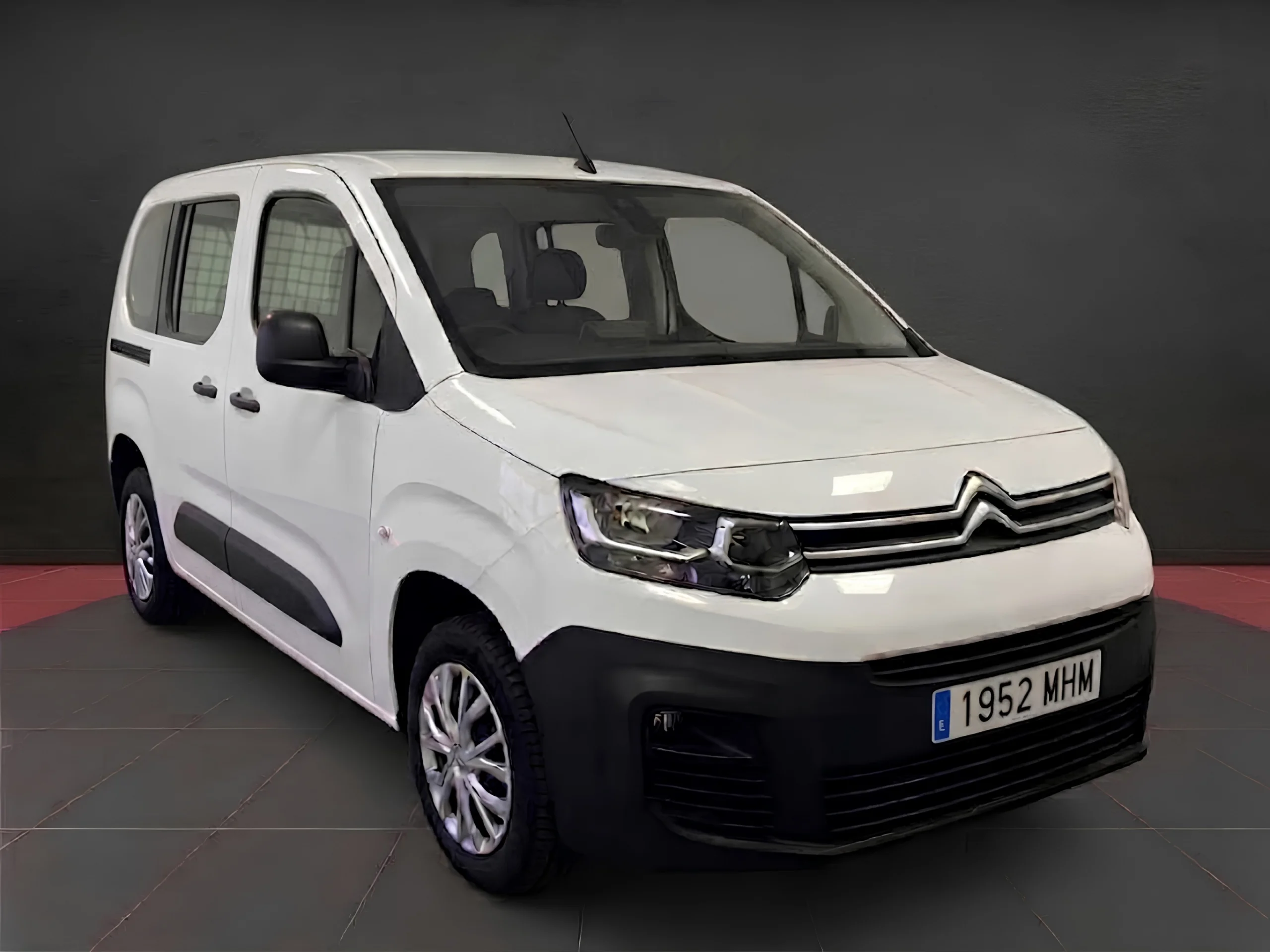 Citroen Berlingo Talla M Combi 5 Plazas S&S (2023) | Desde 261€/mes  - Foto 3