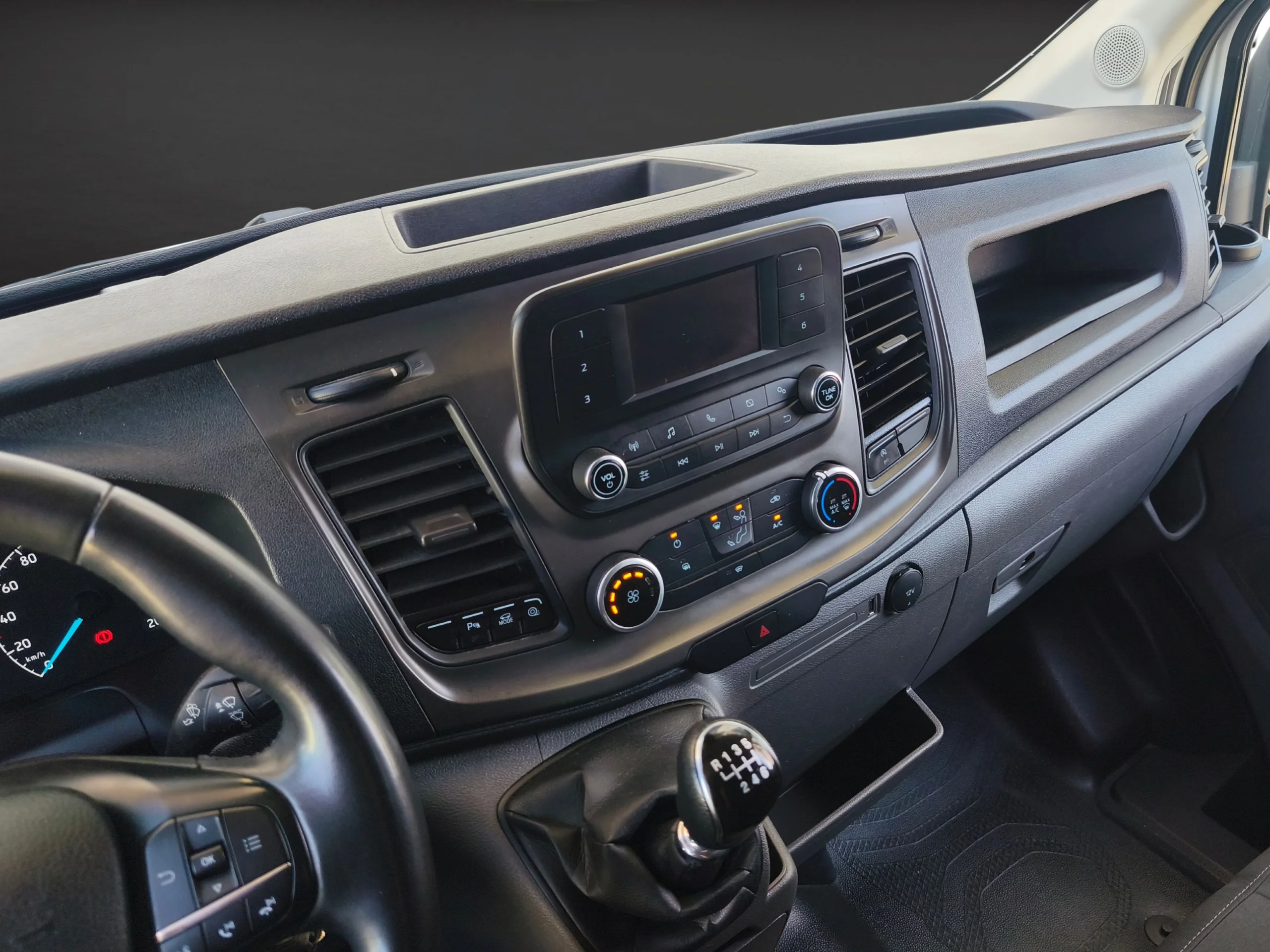 Ford Transit Caja abierta Basculante | L2 | Doble Rueda | 165CV | (2024) | Desde 523€/mes - Foto 17