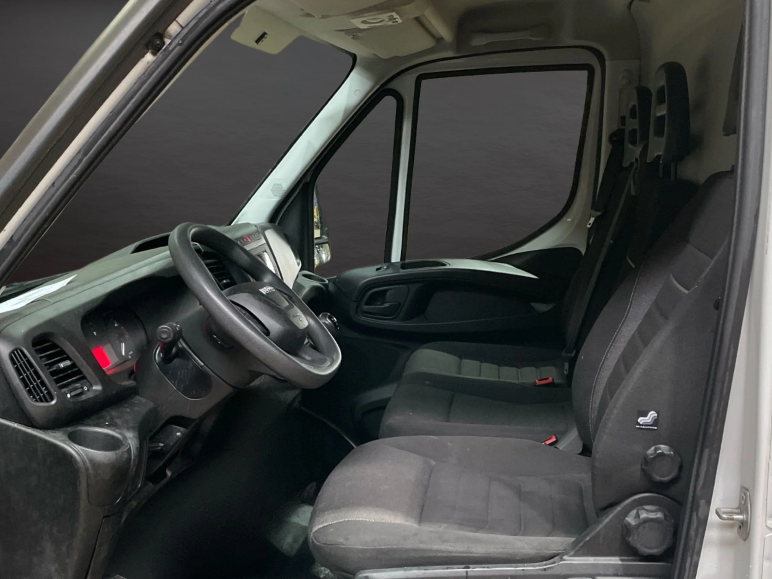 Iveco Daily  L4H2 Doble Rueda Trasera | 66.000 km | Ocasión con Financiación desde 501€ al mes! Sin entrada - Foto 8