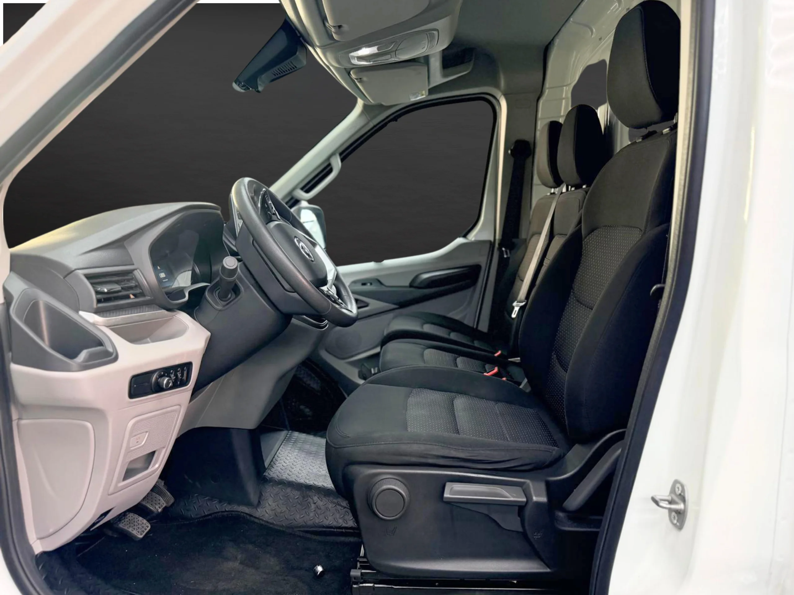 Maxus Deliver 9 Maxus Deliver 9 L3H3 2.0 Diésel (2024) | Gran Volumen | Desde 379€/mes - Foto 13