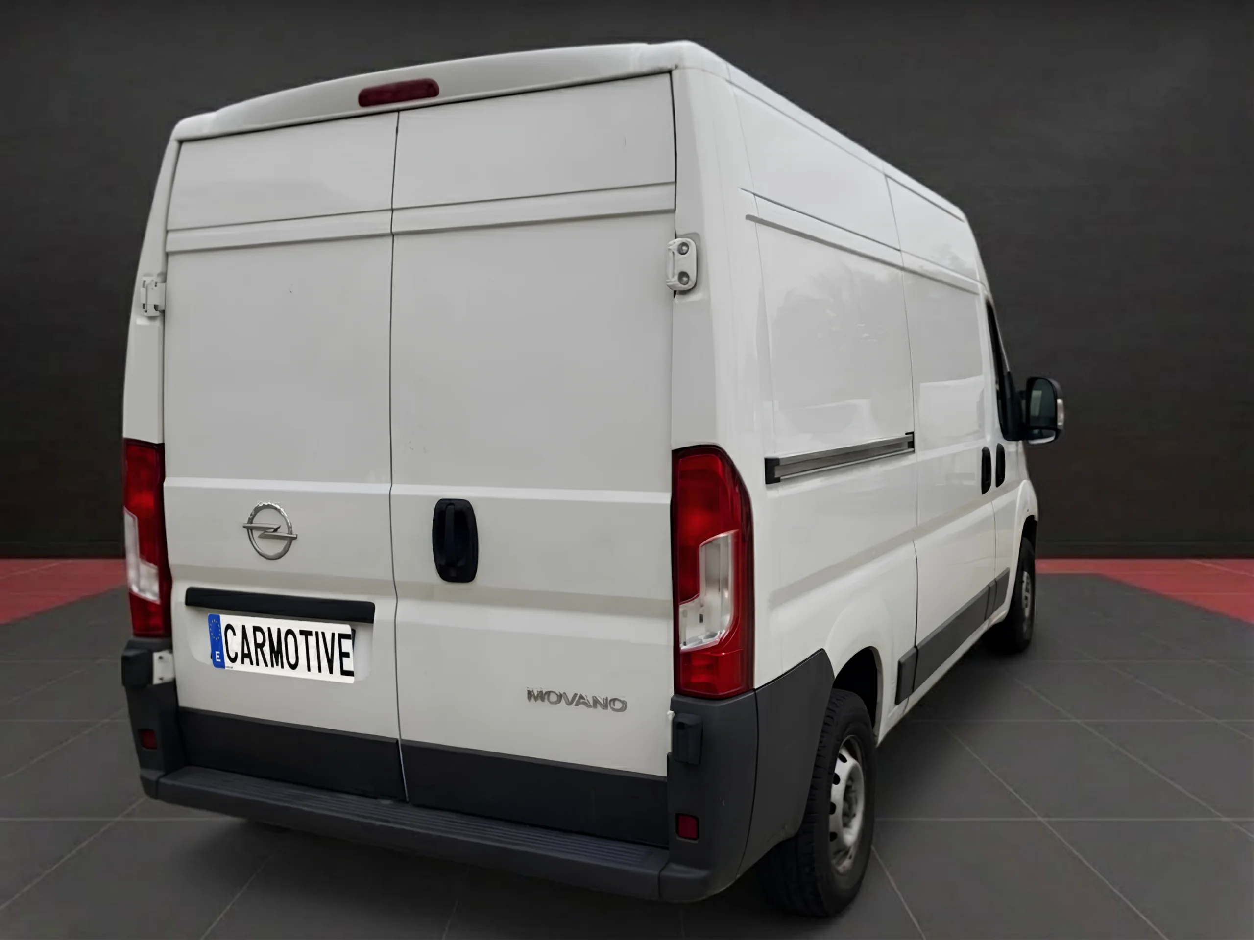 Opel Movano L2H2 140CV (2025) | Reestreno | Desde 418€/mes - Foto 4