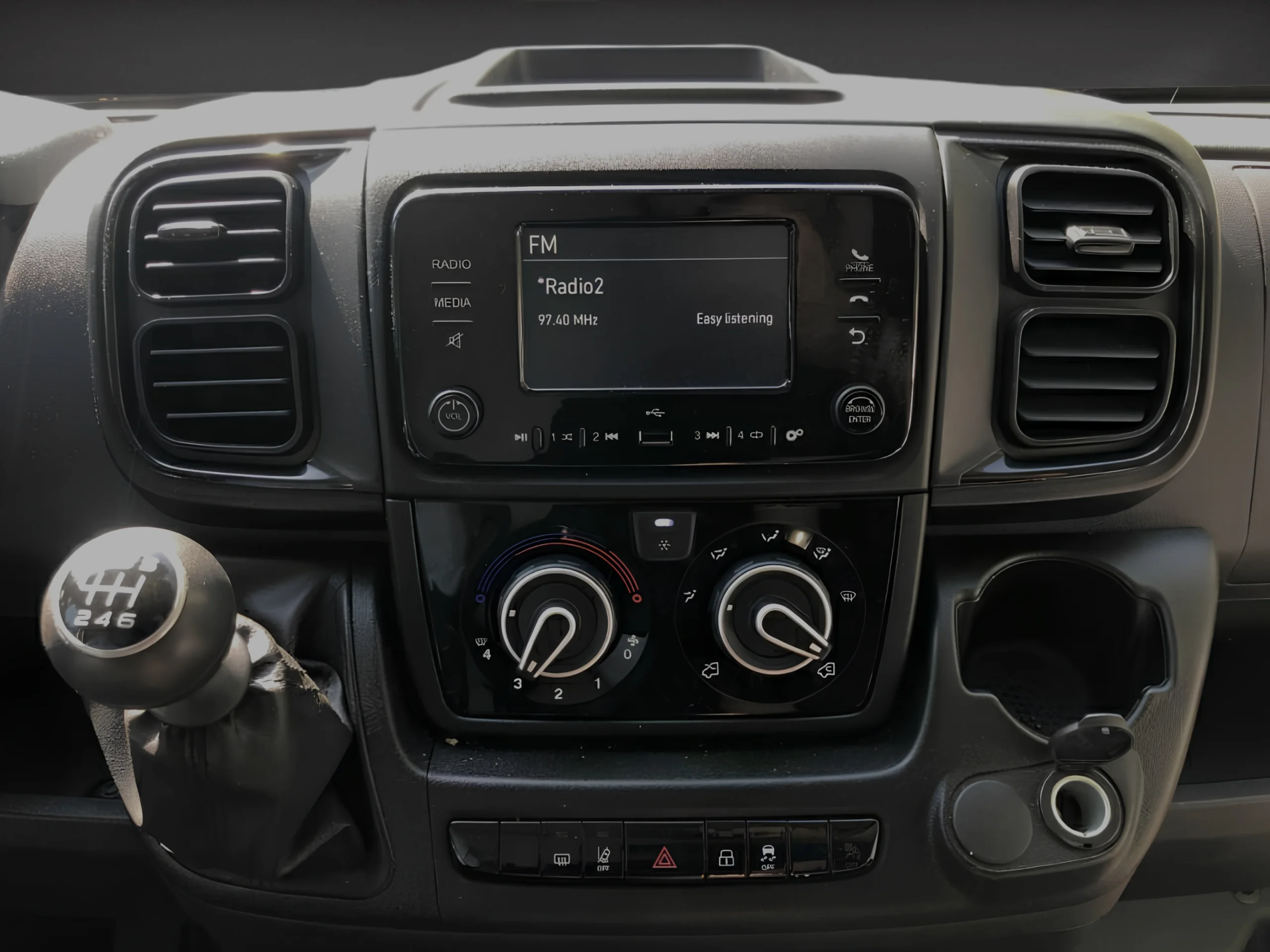 Opel Movano L2H2 140CV (2025) | Reestreno | Desde 418€/mes - Foto 12