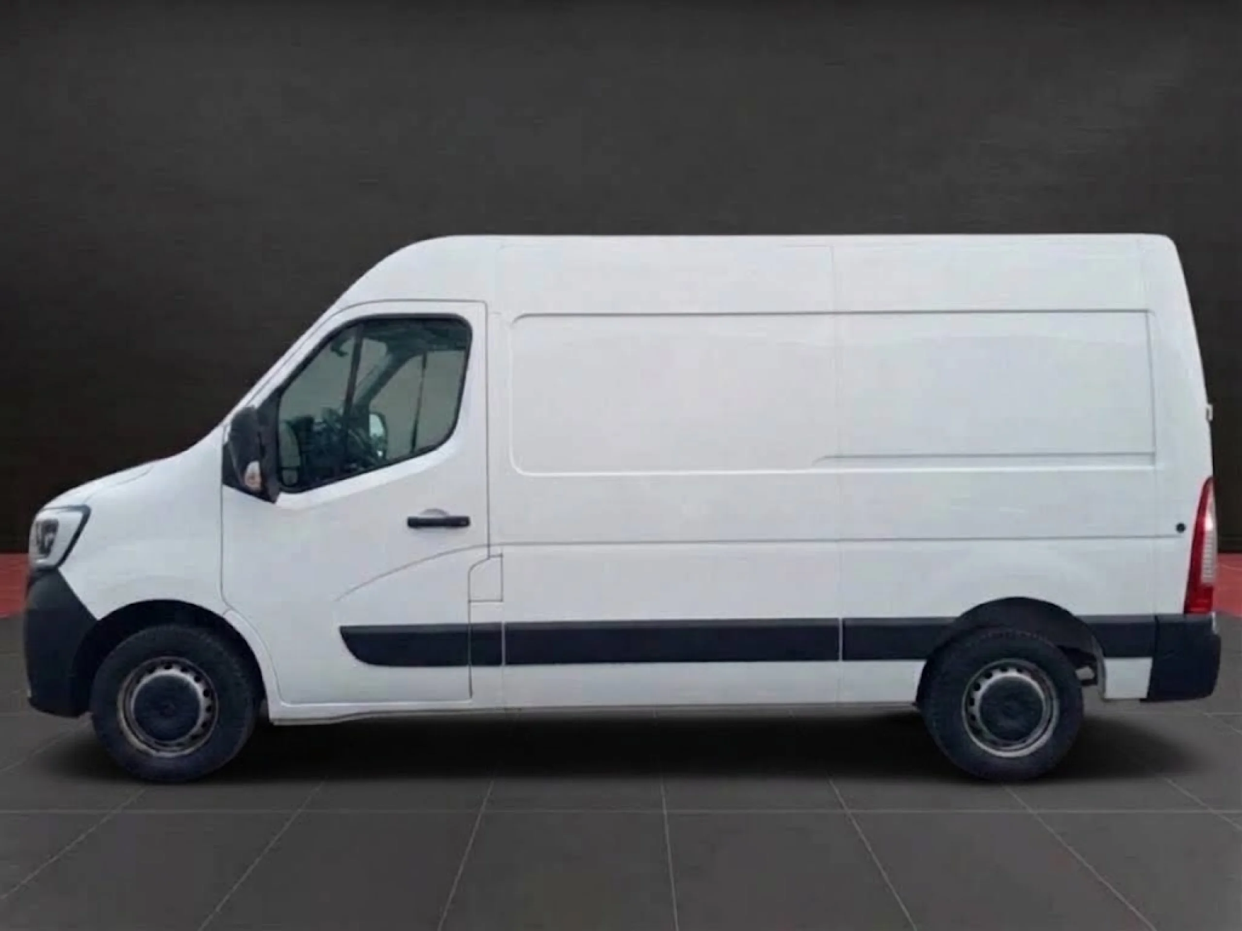Renault Master L2H2 T35 135CV | Desde 357€/mes - Foto 6