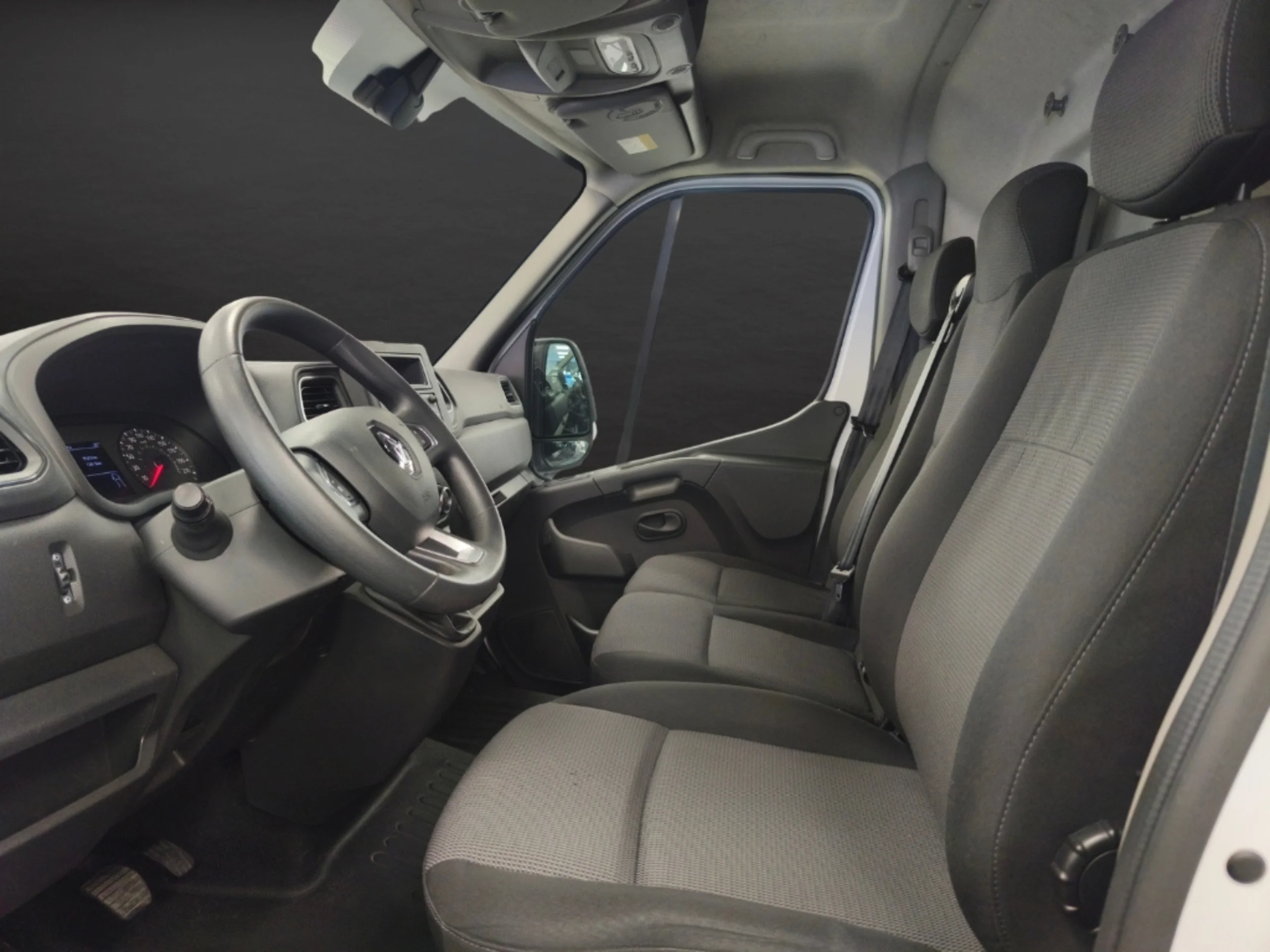 Renault Master L2H2 T35 135CV | Desde 357€/mes - Foto 10