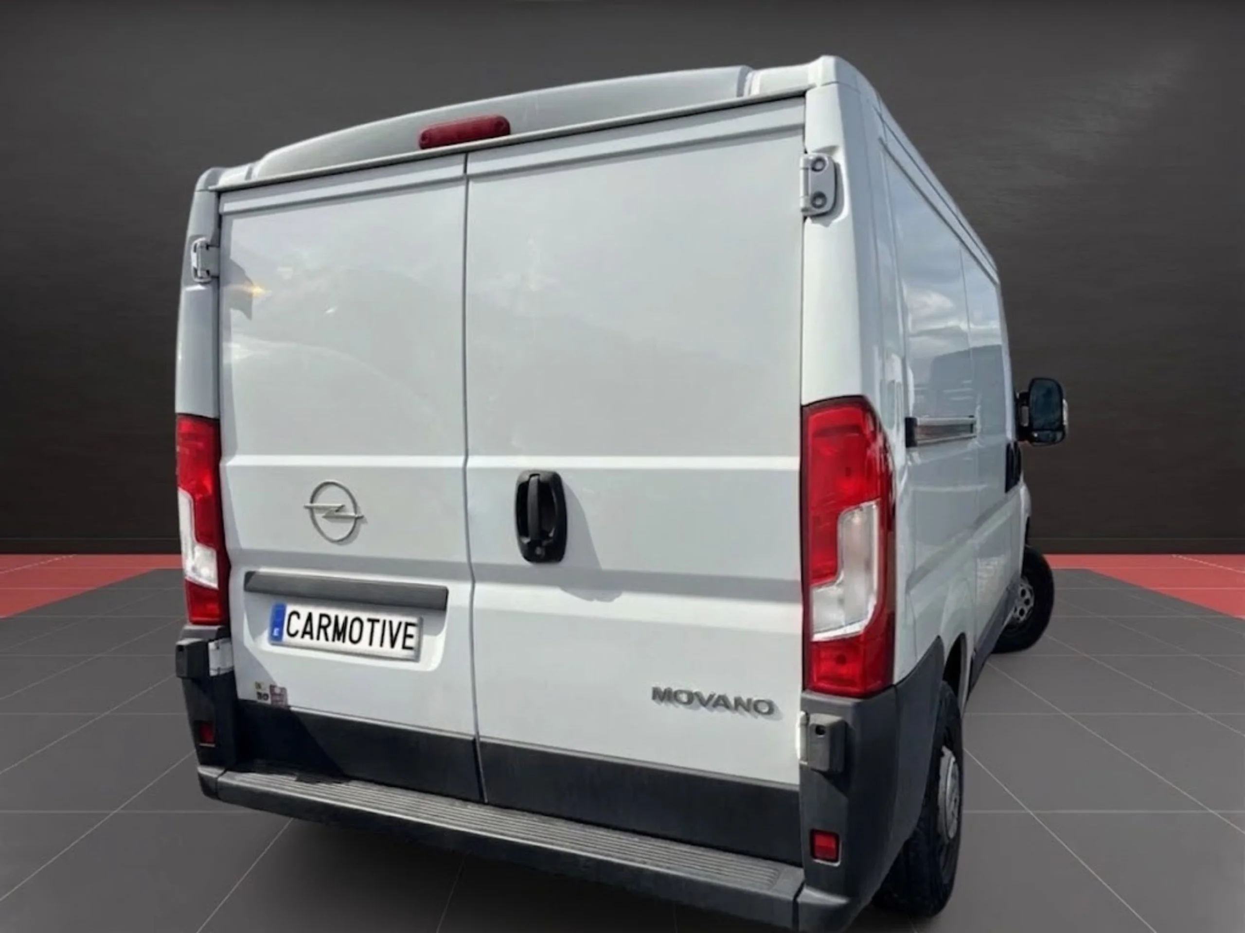 Opel Movano L1H1 120CV (2022) – Ocasión Ideal para Reparto Urbano con 98.000 km - Foto 4