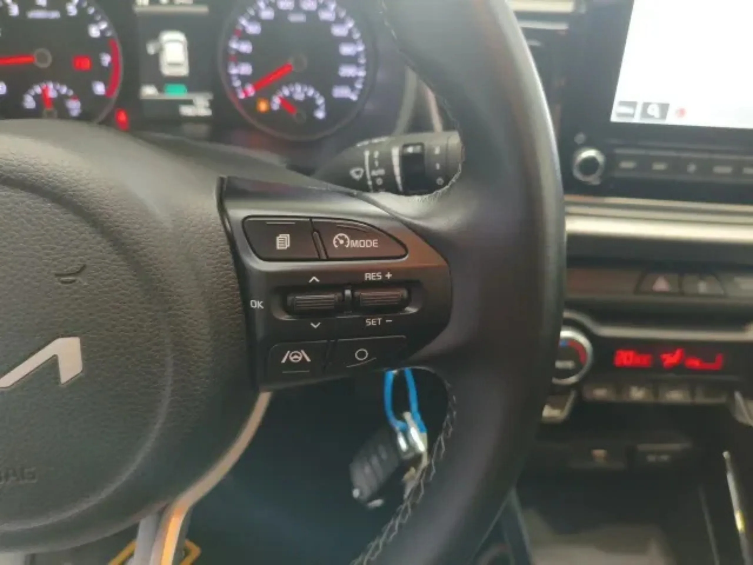 Kia Rio 1.0 T-GDi MHEV Drive (2022) | Etiqueta ECO  - Foto 16