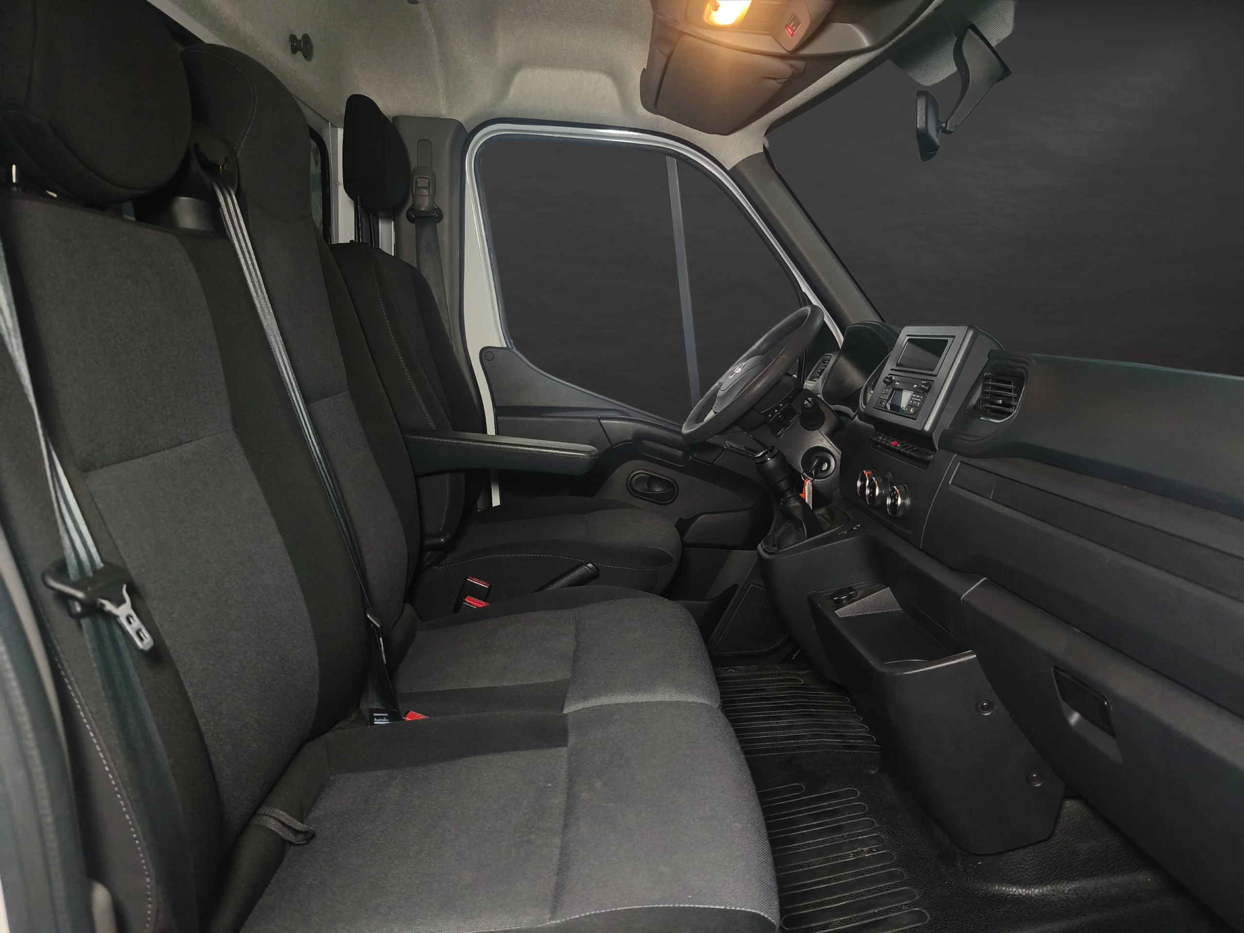Nissan Interstar L4H3 2.3 dCi Carrozada con Trampilla (2024) | Logística sin límites | DESDE 596 €/mes - Foto 10