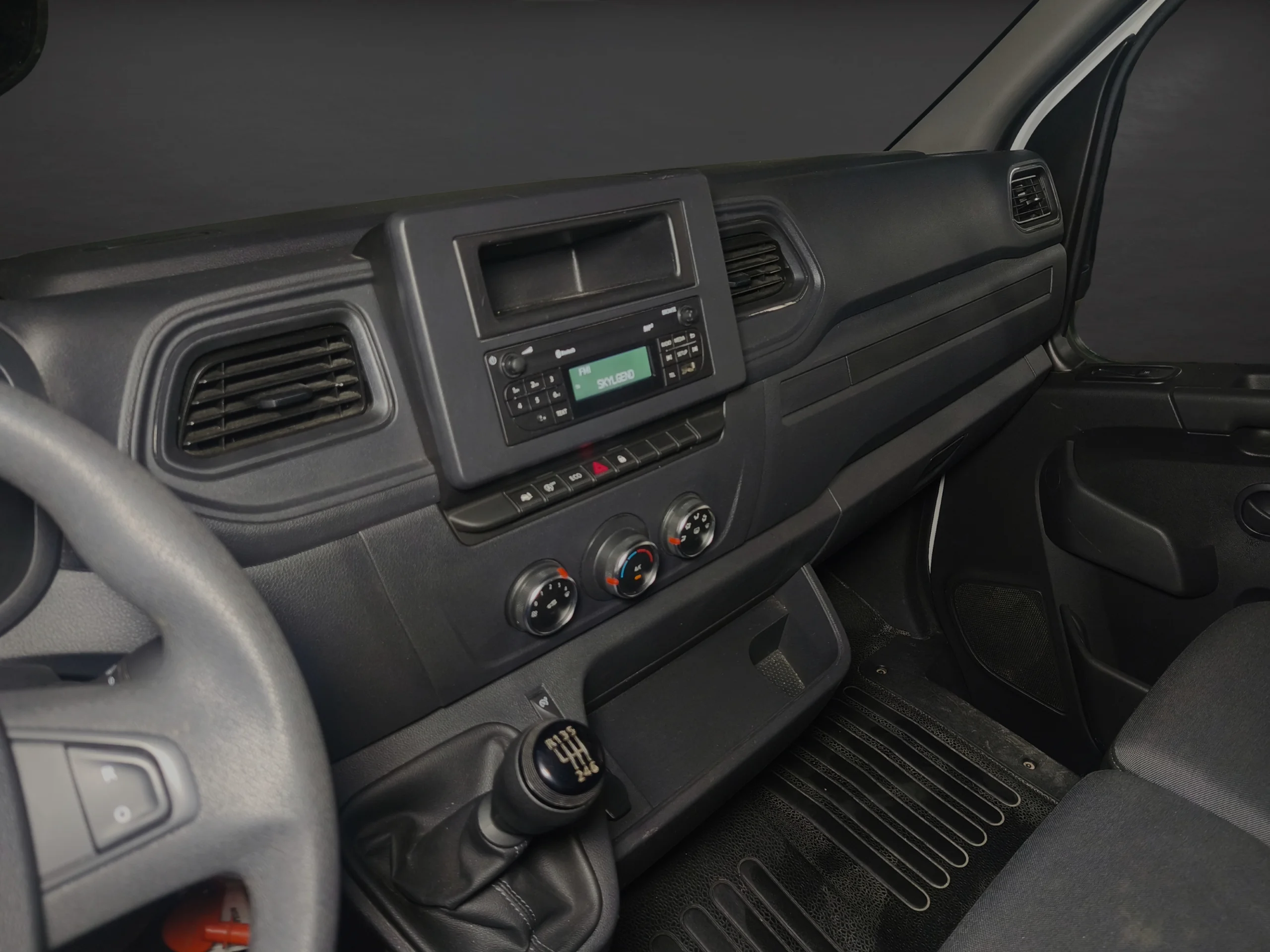 Nissan Interstar L4H3 2.3 dCi Carrozada con Trampilla (2024) | Logística sin límites | DESDE 596 €/mes - Foto 19