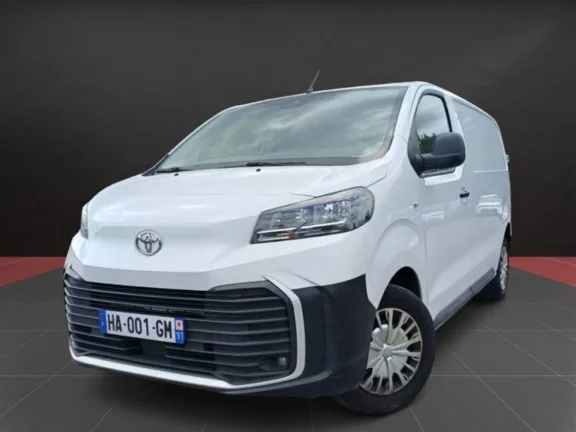 Toyota Proace Medium 140CV (2024) | Desde 381€/mes