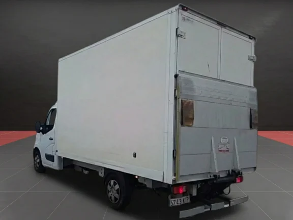 Nissan NT400 Carrozado L3 con trampilla elevadora 2.3Dci 130CV