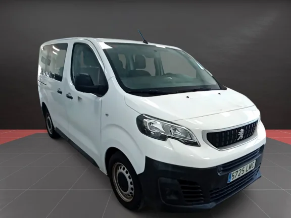 Peugeot Expert Combi BlueHDi Compact (2021) | Oportunidad de Reestreno con Solo 10.900 km | Desde 390 € al mes