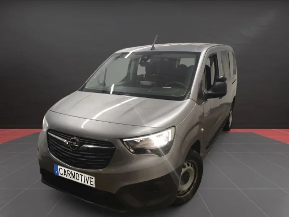 Opel Combo  L2H1 Crew Van (2021) | Combi Pasajeros | Doble Puerta Lateral | Desde 273€/mes