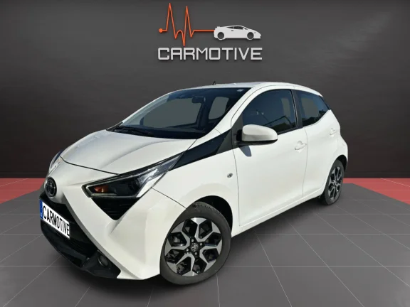 Toyota Aygo 70 x-play 72 CV