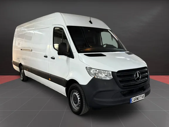 Mercedes-Benz Sprinter L4H3 143 CV