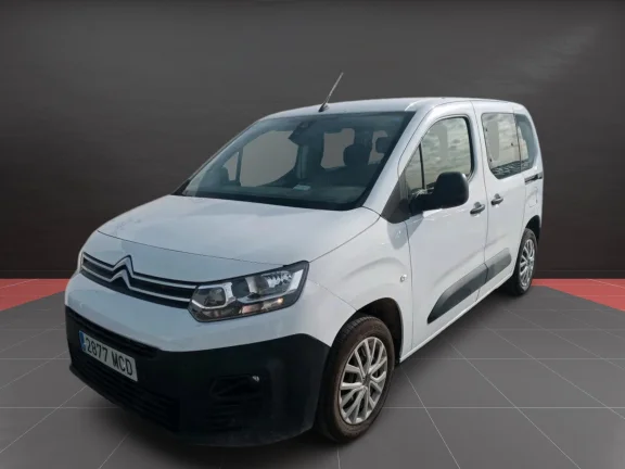 Citroen Berlingo Furgón Talla M BlueHDi (2022) | Eficiencia y Agilidad Urbana | Desde 260 € al mes