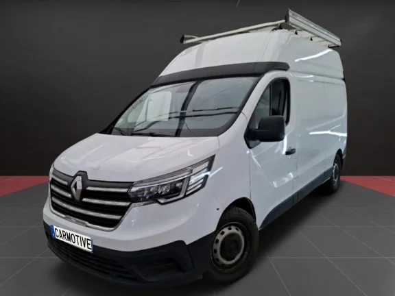 Renault Trafic  L2H2 150CV con Baca y Escalera | Desde 388€/mes