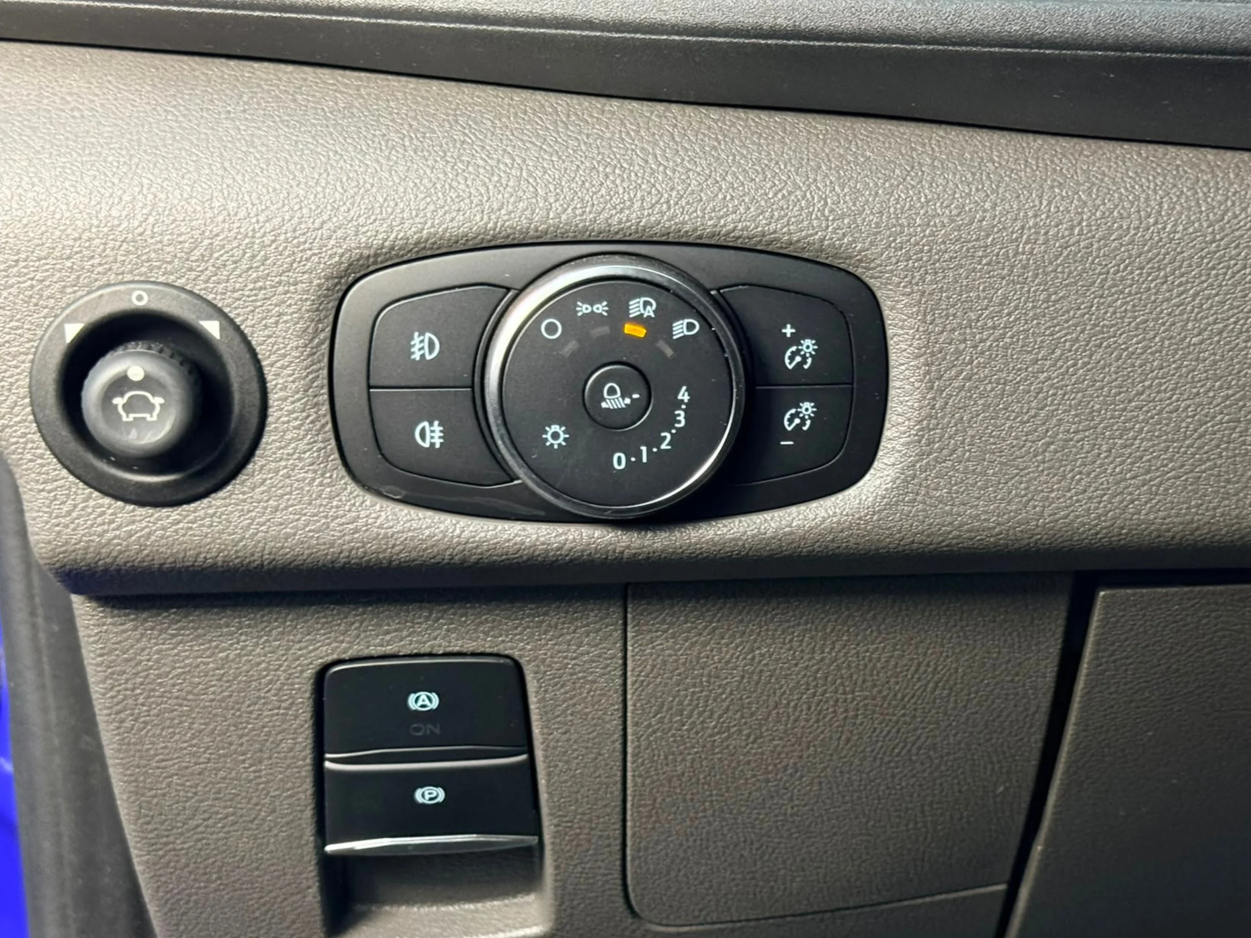 Ford Transit L2H2 Trend | Equilibrio y Capacidad | DESDE 388 €/mes - Foto 13