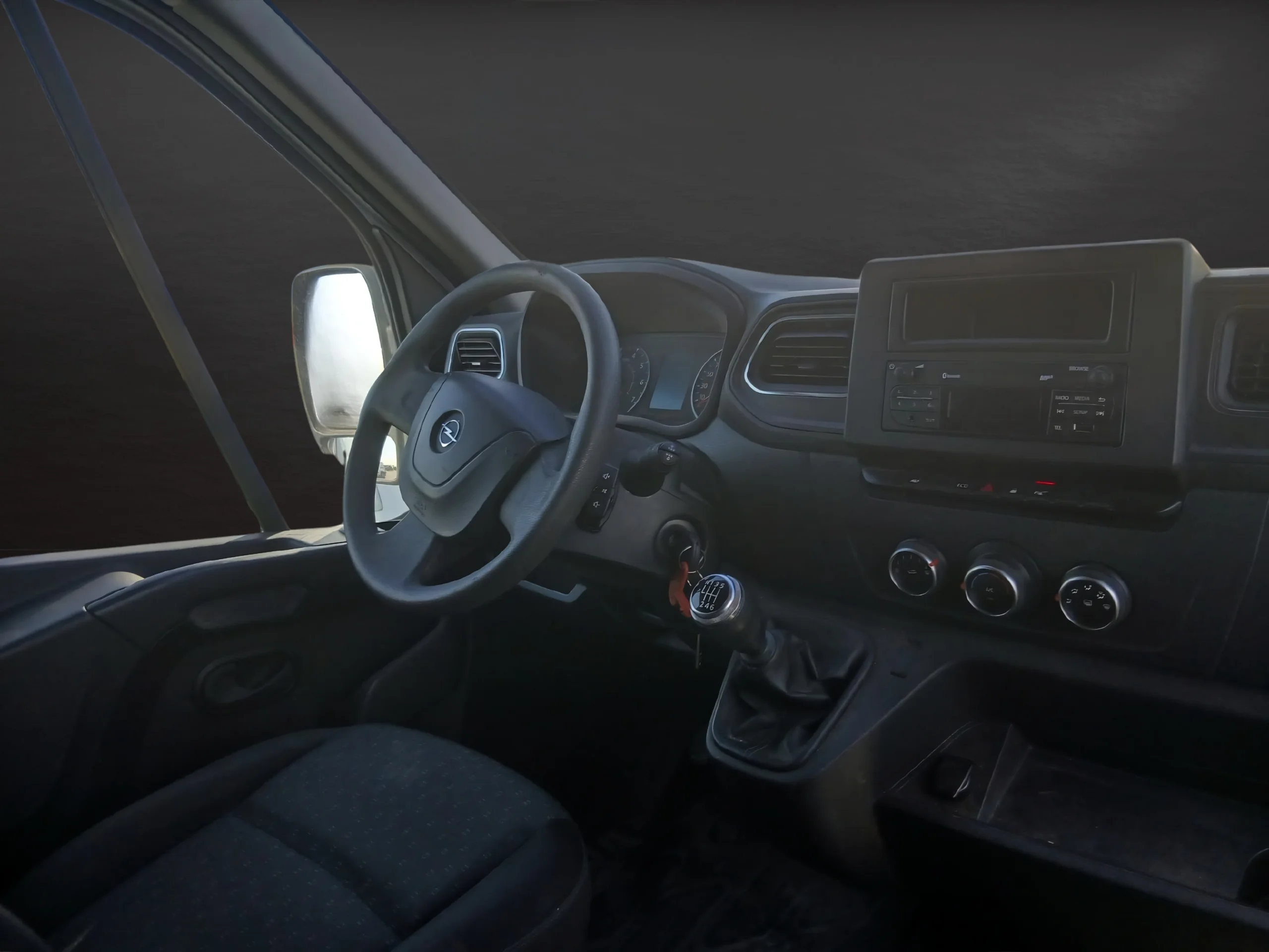 Opel Movano L2H3 con Trampilla | Gran Volumen | DESDE 387 €/mes - Foto 8