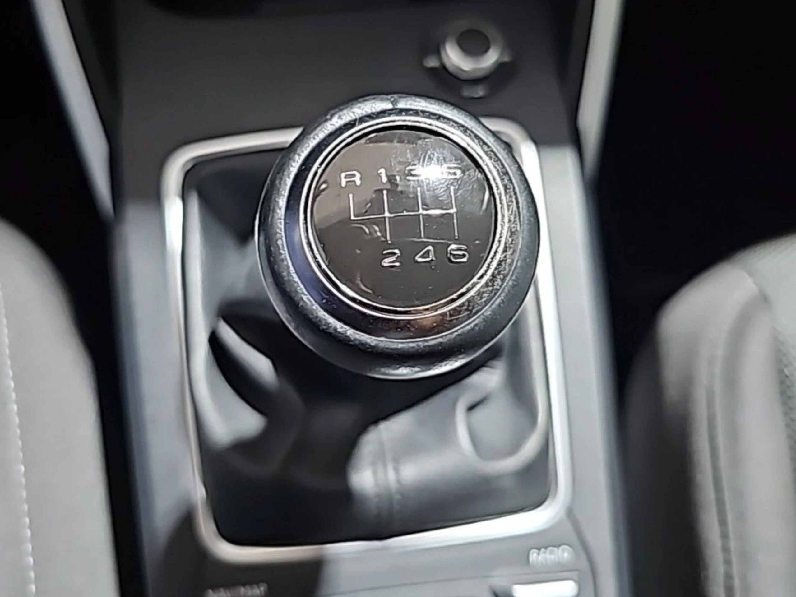 Audi Q2 Design 30 TFSI  116 CV - Foto 18