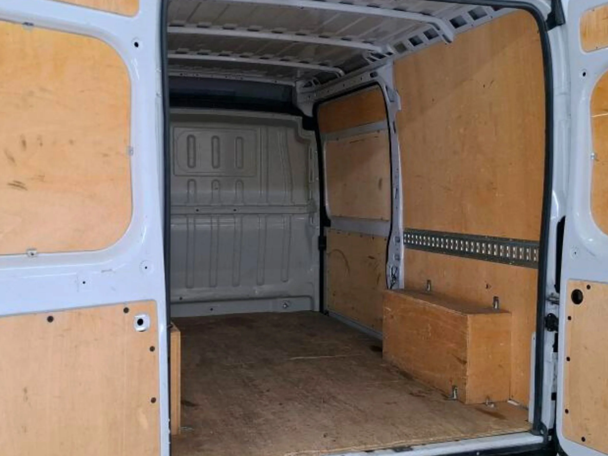 Citroen Jumper  L2H2 140 CV - Foto 6